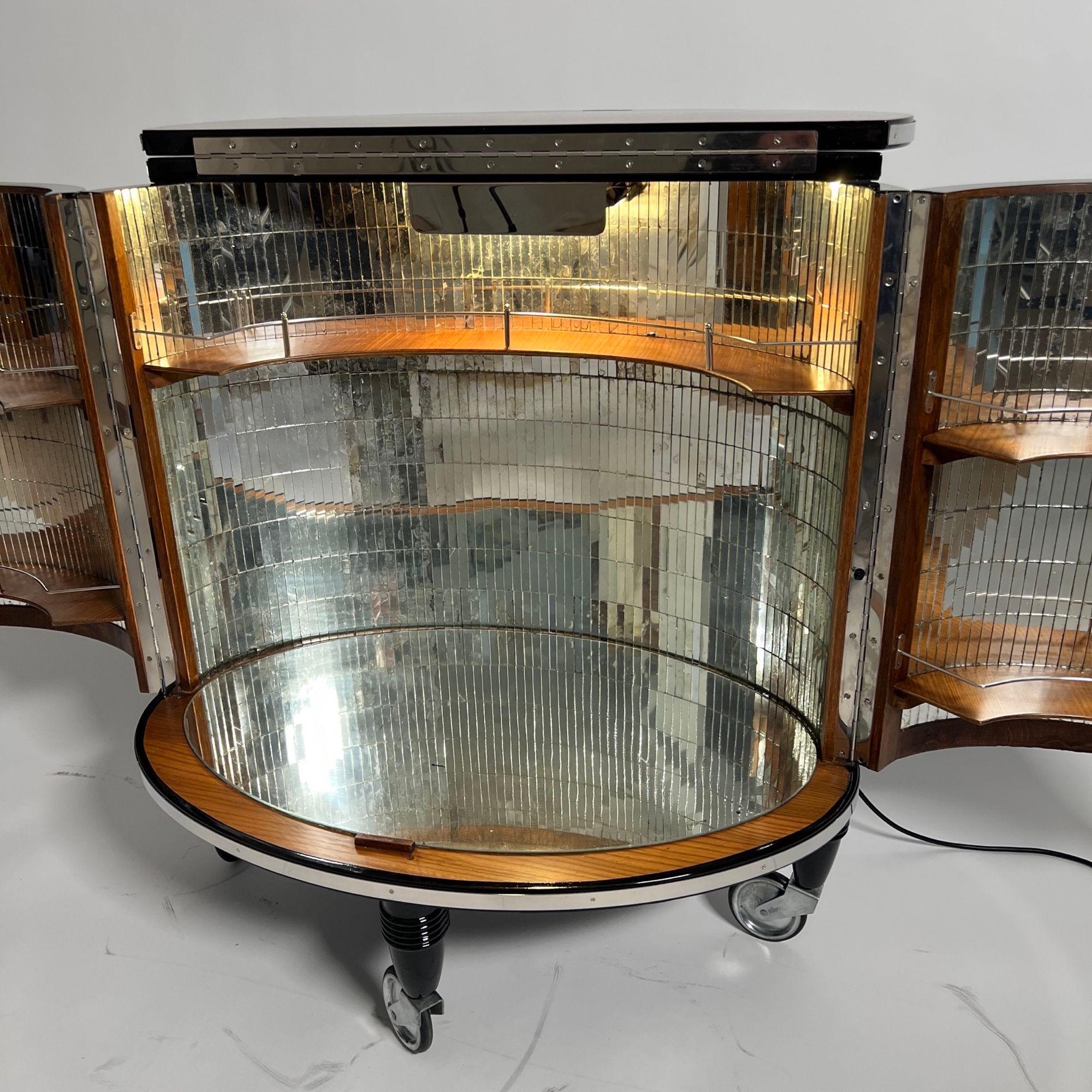 Art Deco Bar Cart, Black Lacquer, Mirrored, Lighting, France circa 1930 9