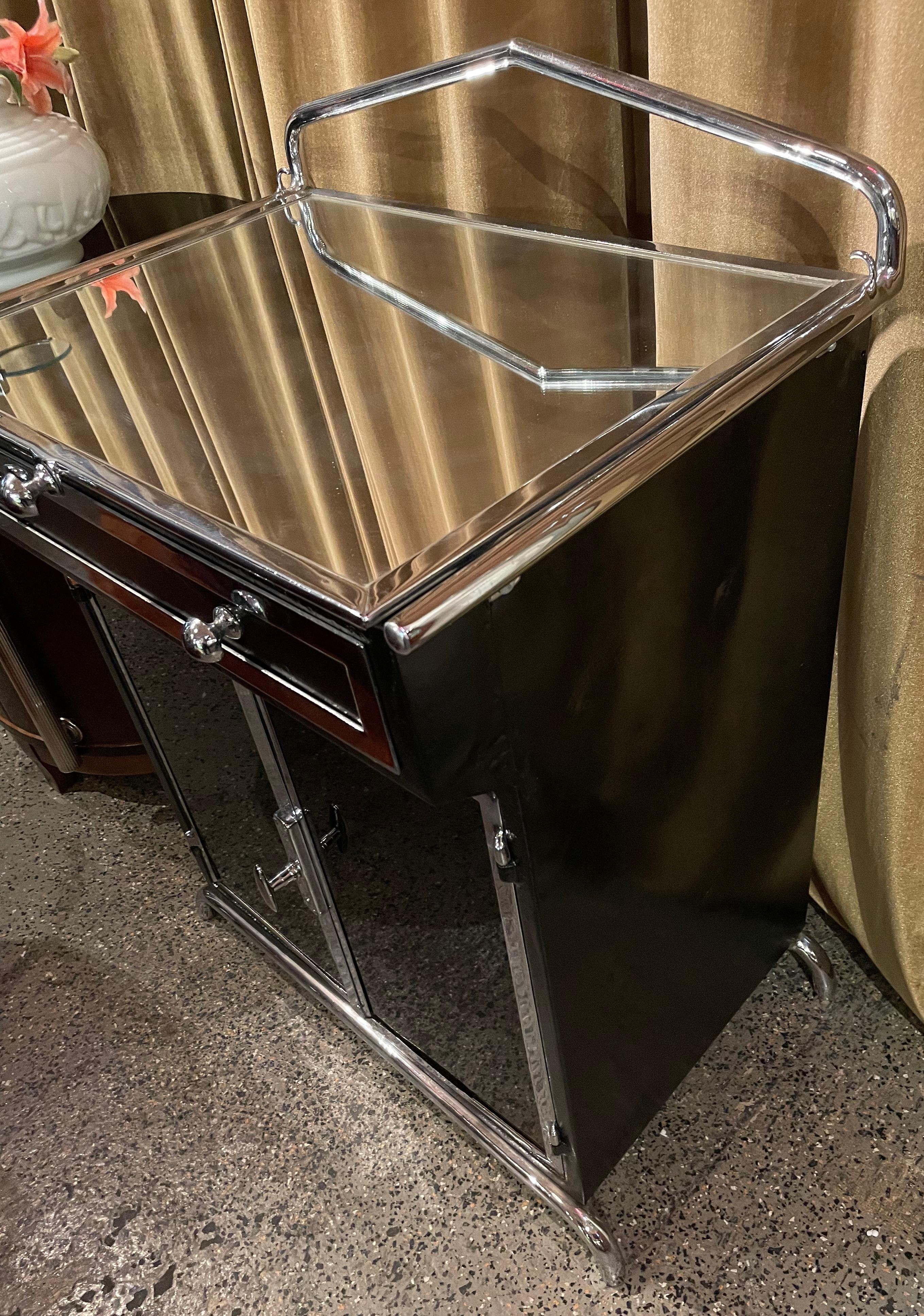 Art Deco Bar or Display Cabinet in Black Glass and Chrome 2