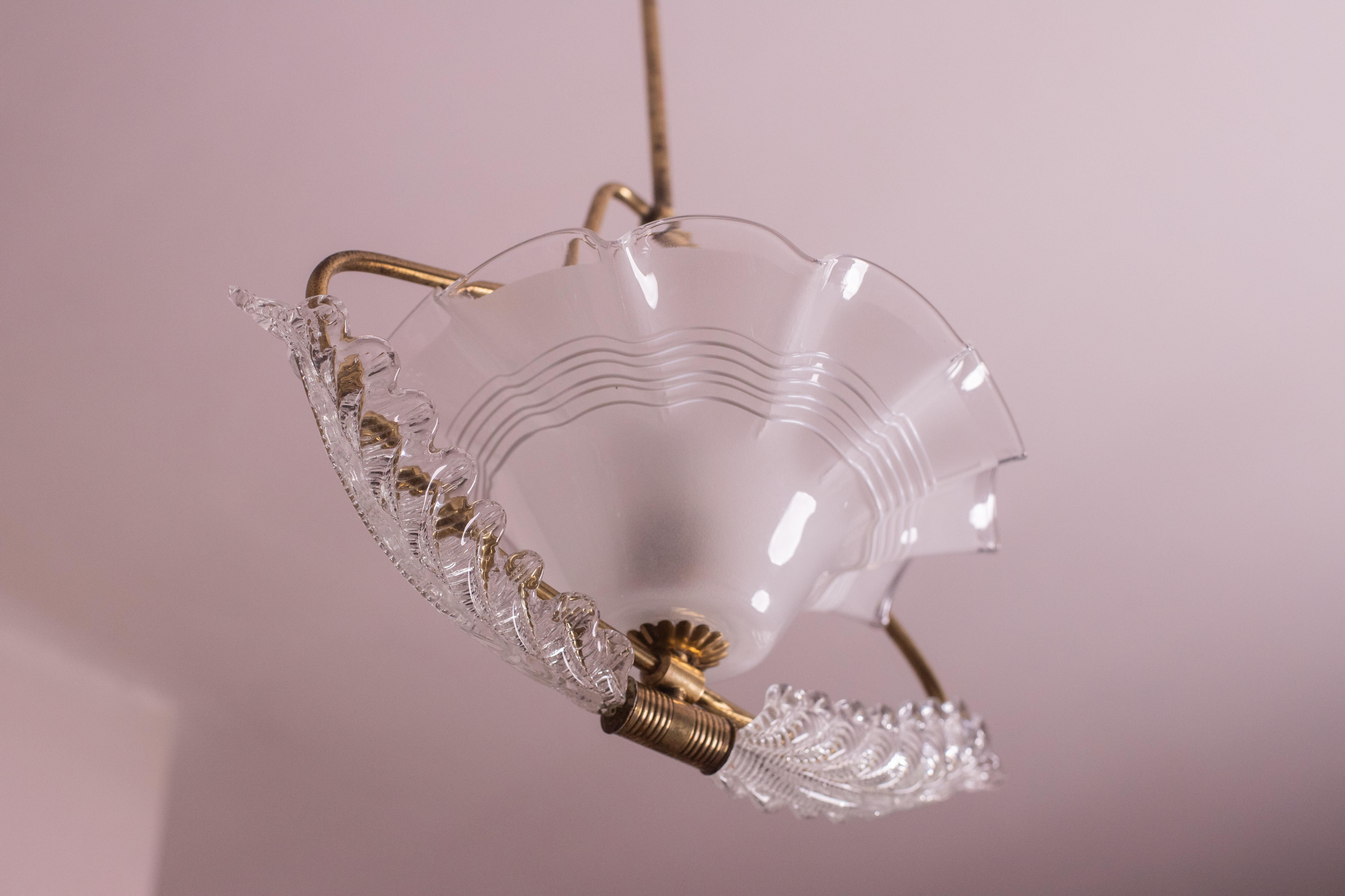 Art Decò, Barovier & Toso Pendant Light Murano Glass, 1940s For Sale 4