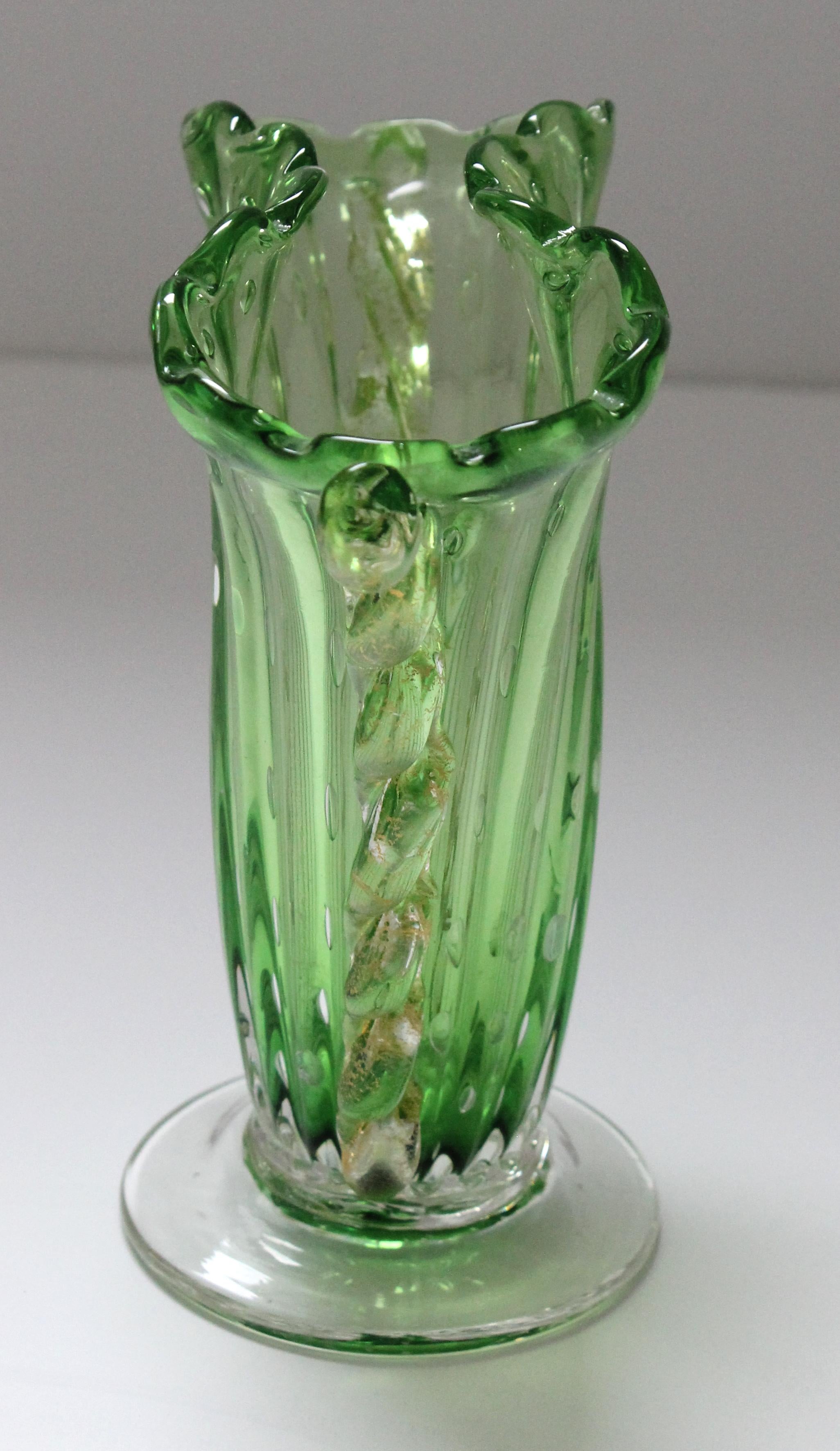 Murano Glass Art Deco Barovier & Toso Vase Green with Gold Inclusions For Sale