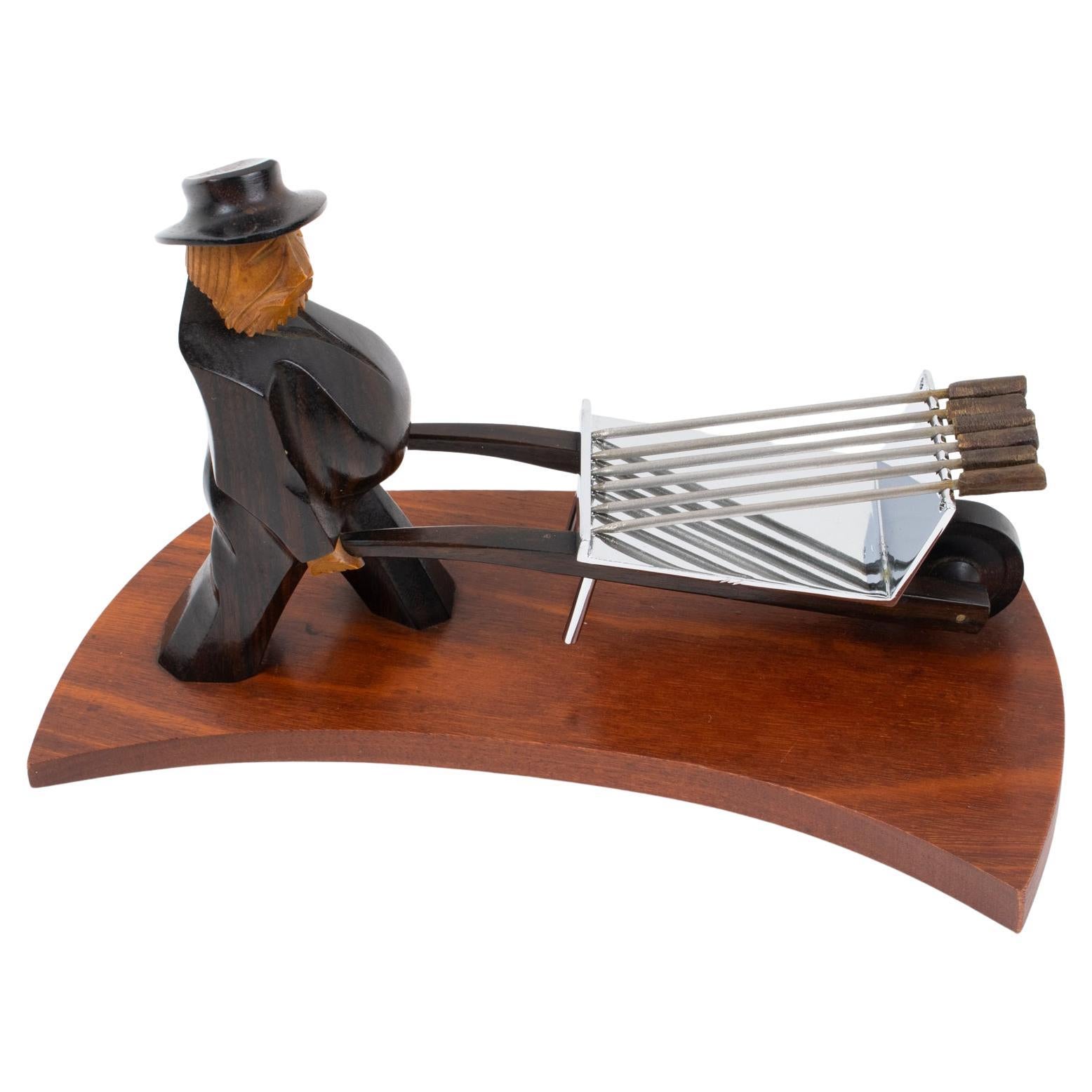Art Deco Barware Pics à Cocktail en Wood et Metal, Homme à la Brouette