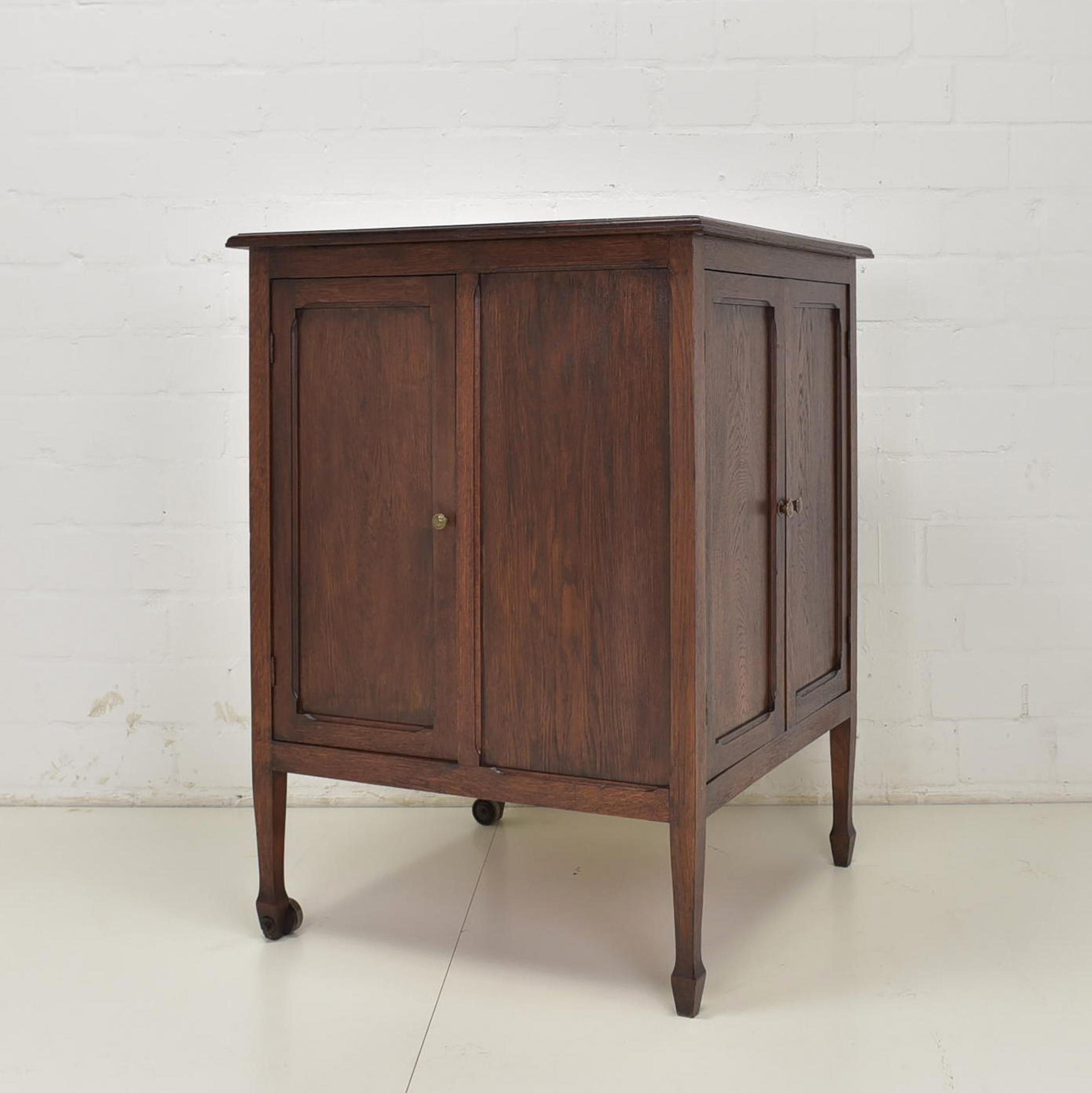 Art Deco Bauhaus 3 Sides Office Cabinet in Oak, 1925 For Sale 7