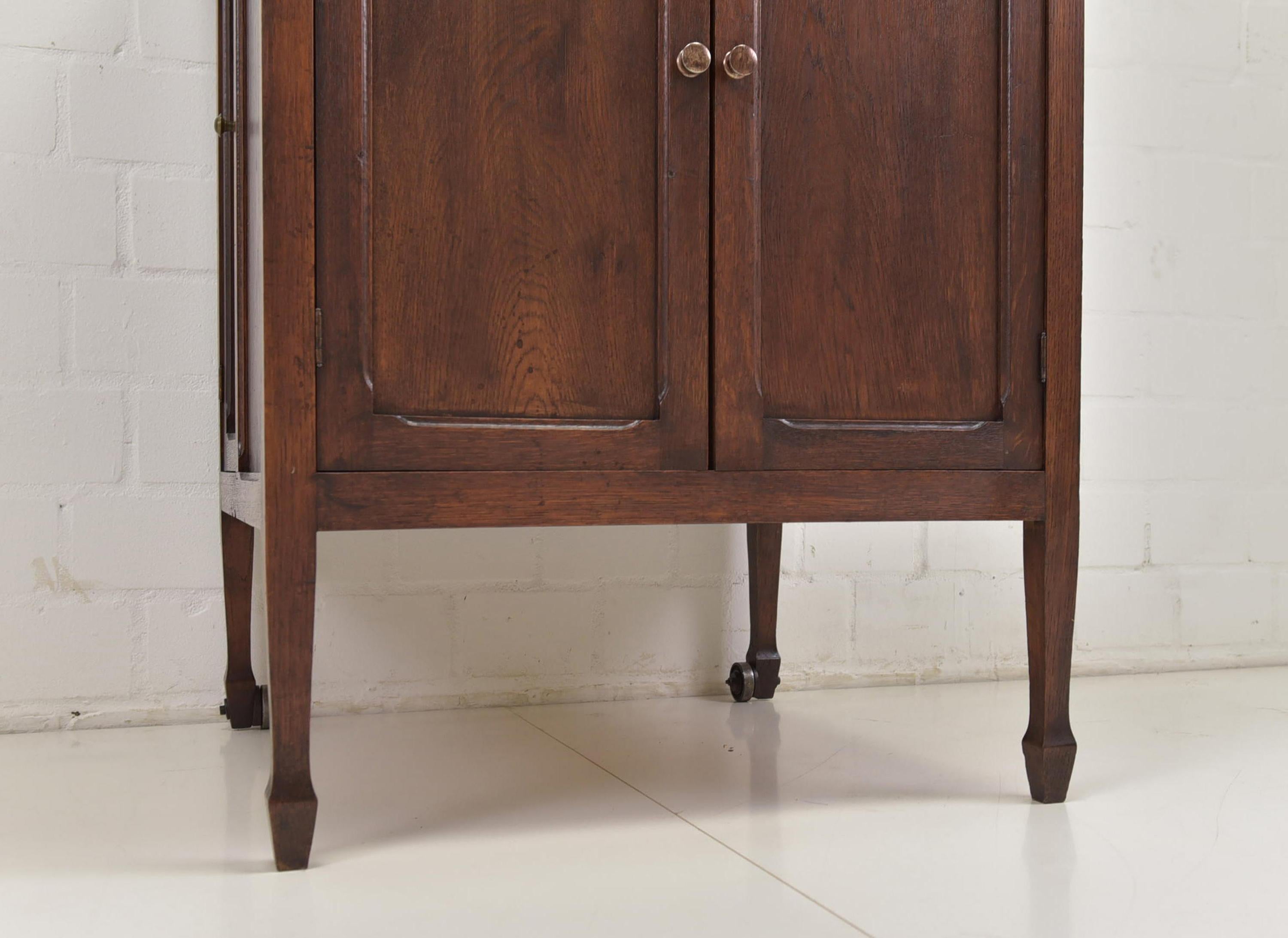 Art Deco Bauhaus 3 Sides Office Cabinet in Oak, 1925 For Sale 5