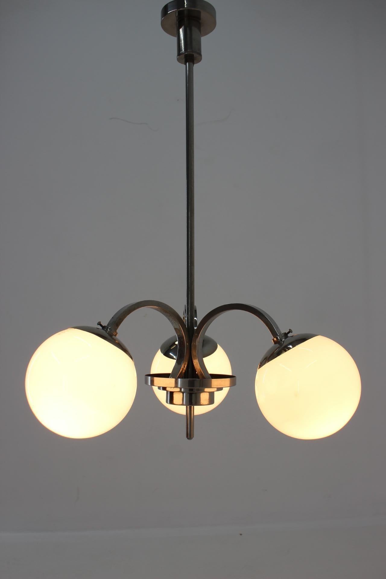 Metallo Ciondolo in cromo Art Deco Bauhaus, anni '30 in vendita