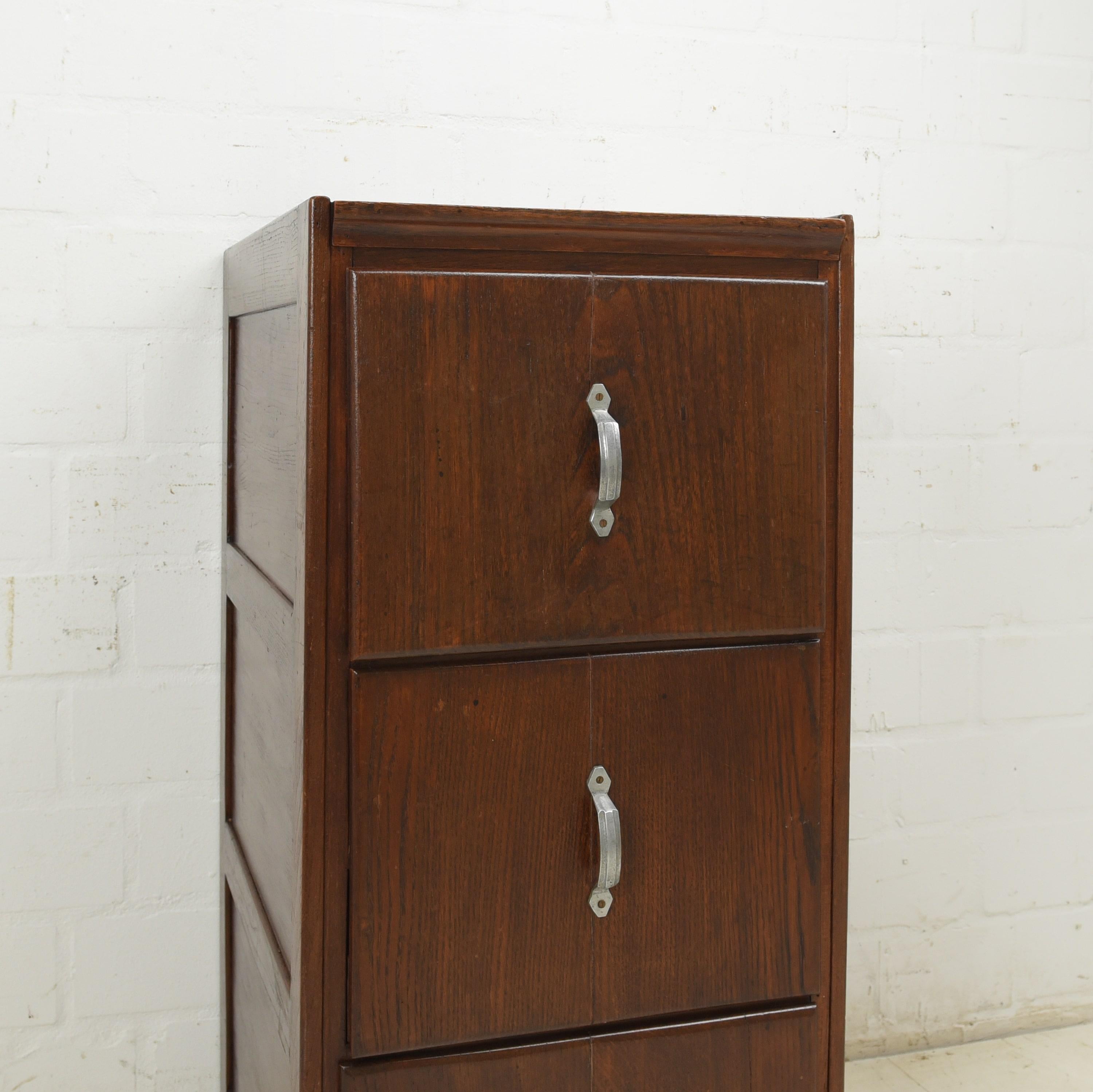 Art Deco Bauhaus Drawer Cabinet / Small File Cabinet, 1930 For Sale 3