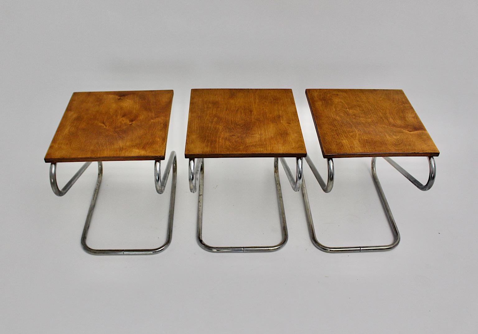 Drei verchromte Metallhocker aus der Bauhaus-Ära, 1930er Jahre, Deutschland, Vintage, Art déco im Angebot 3