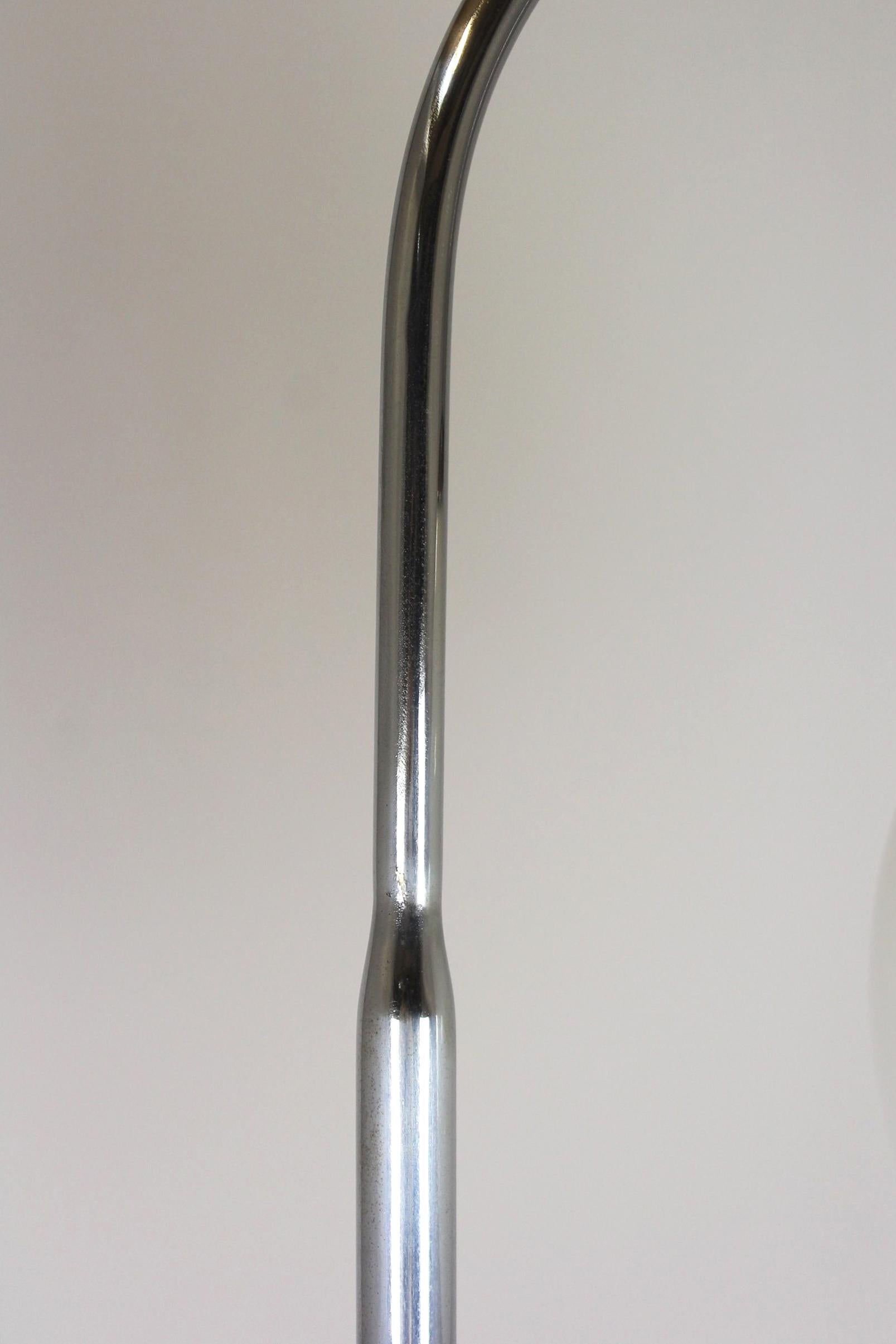 Lampadaire Bauhaus, années 1940 en vente 3