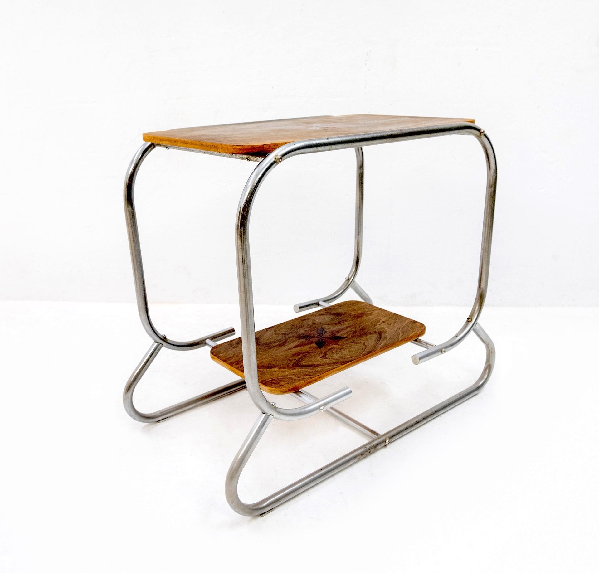 Art Deco Bauhaus Side Table, 1920-1930 For Sale 2