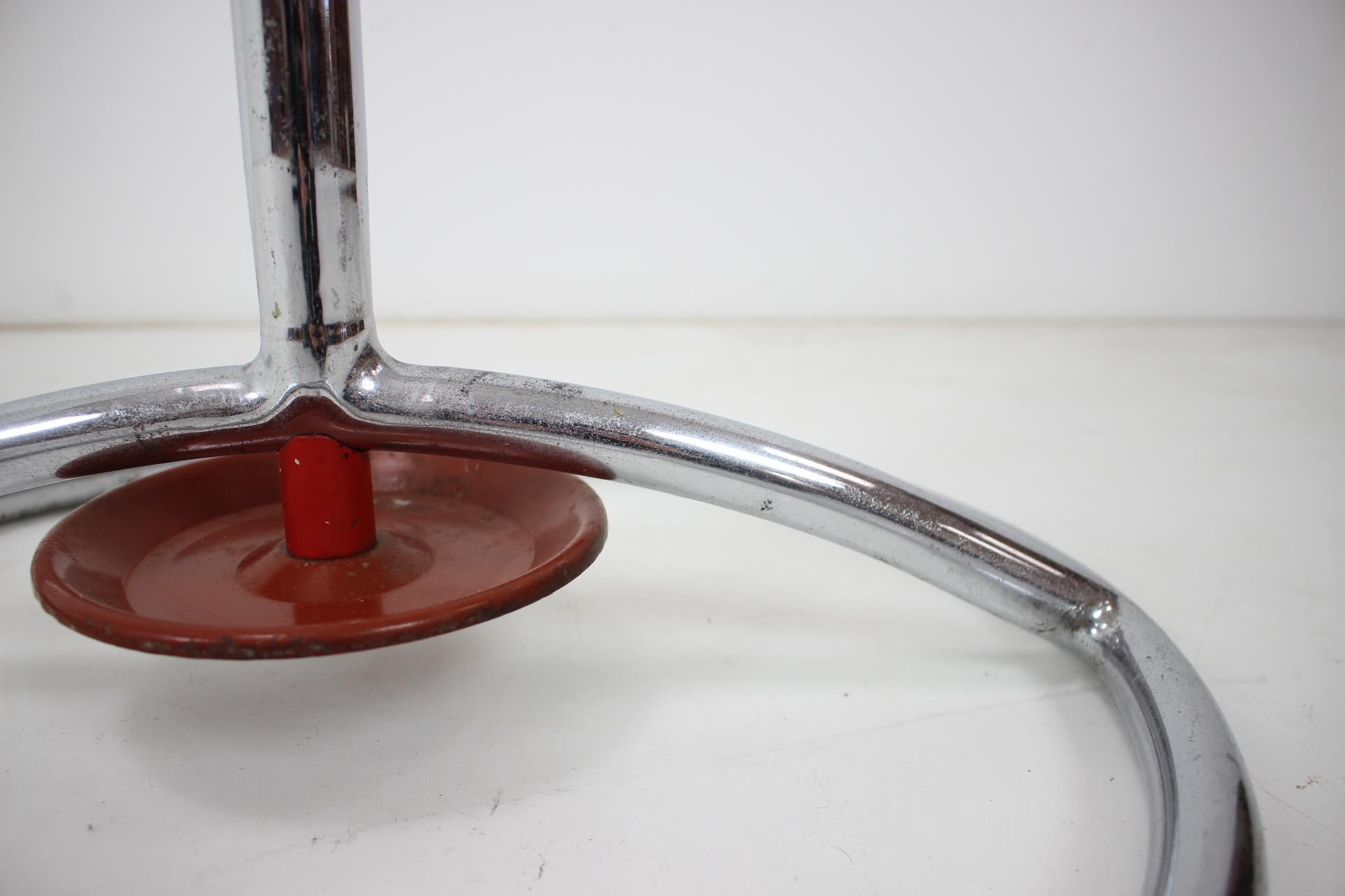 Mid-20th Century Art Deco Bauhaus Standing Coat Rack, 1930's For Sale