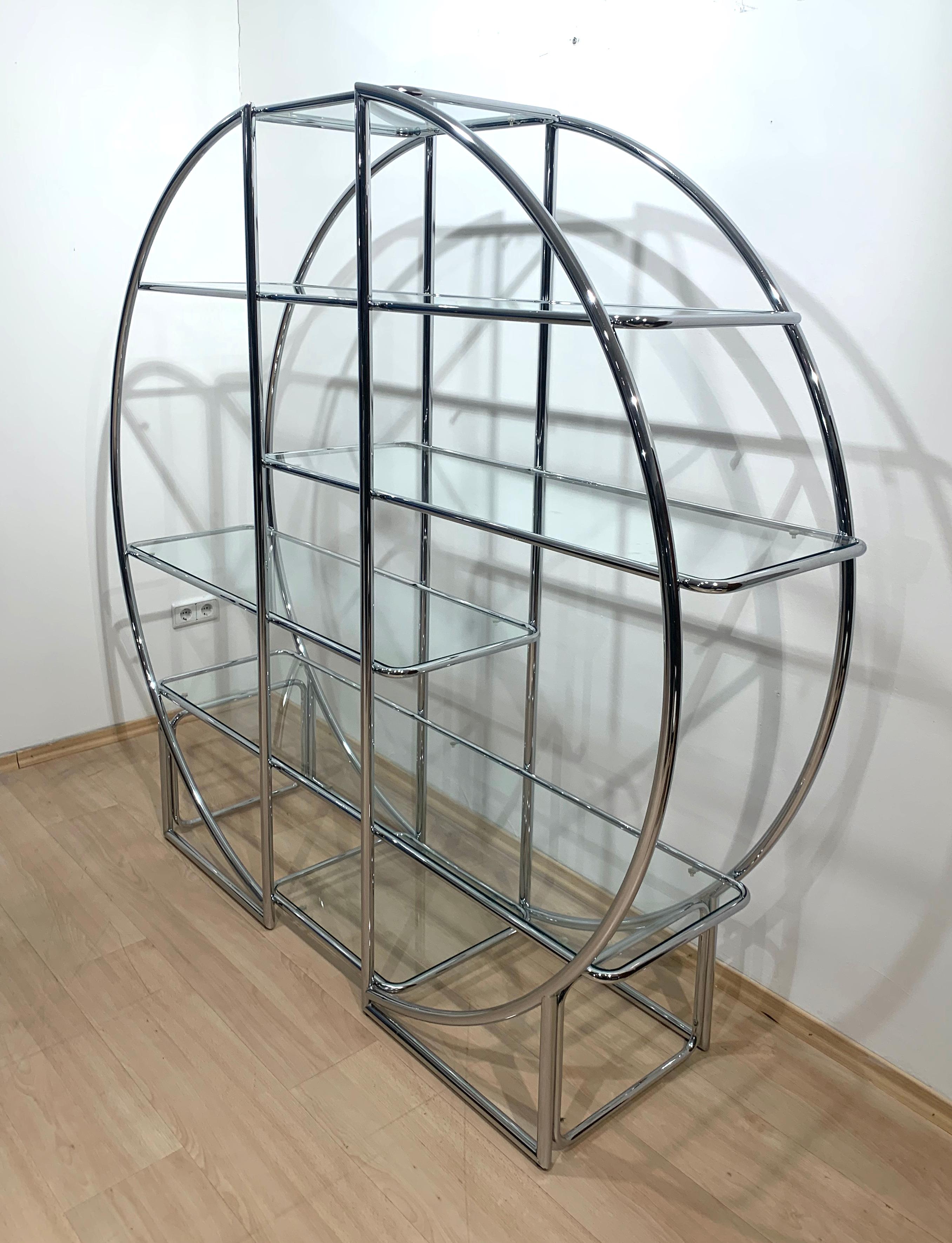 Bauhaus Style Shelf, Chromed Steeltubes and Glass, Germany, 1950-70s In Good Condition For Sale In Regensburg, DE