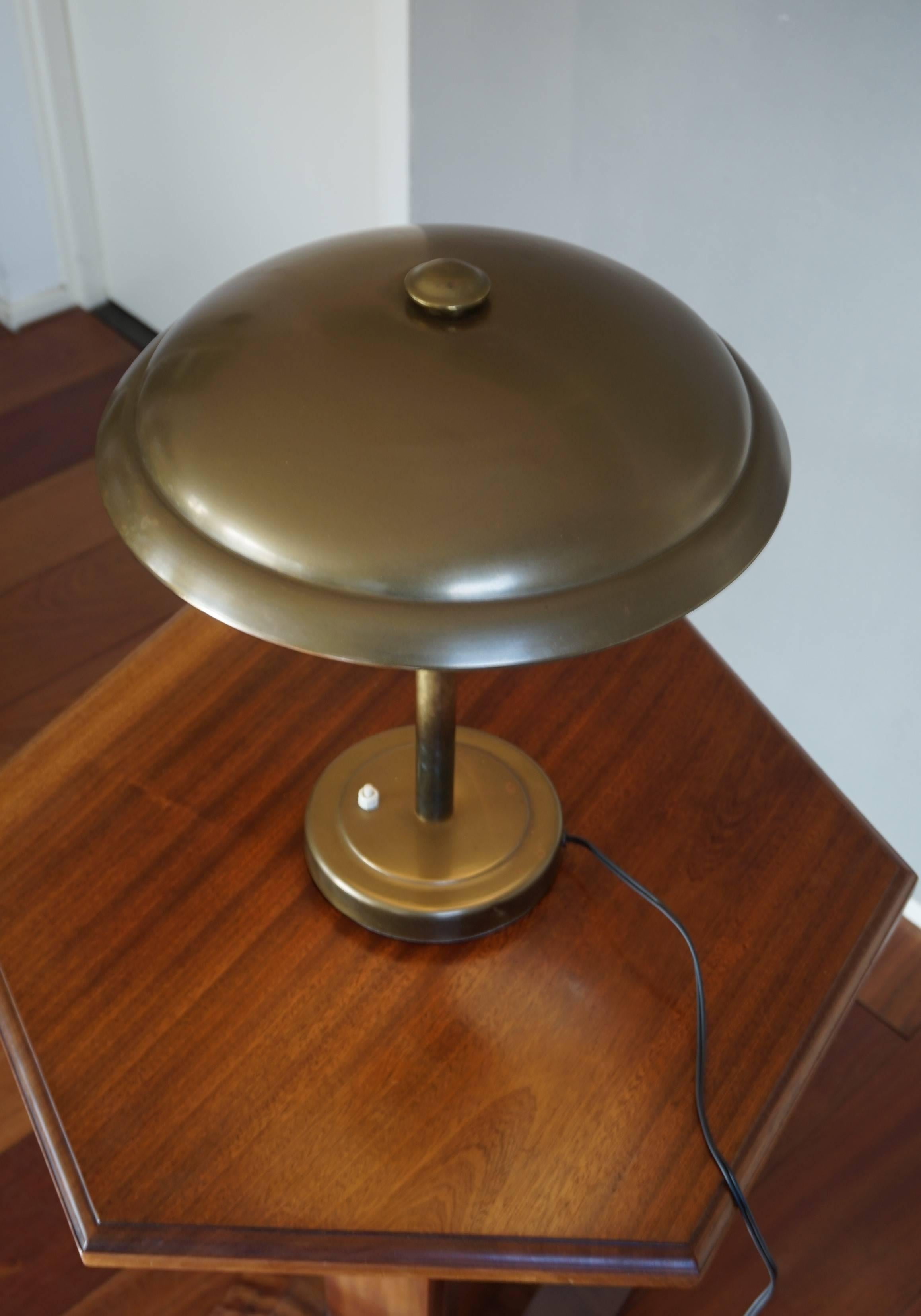 Art Deco Bauhaus Style Table or Desk Lamp, Copper Metal Dish Design Lamp Shade For Sale 5