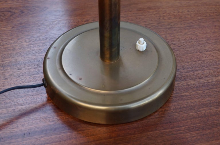 Art Deco Bauhaus Style Table or Desk Lamp, Copper Metal Dish Design Lamp Shade For Sale 4