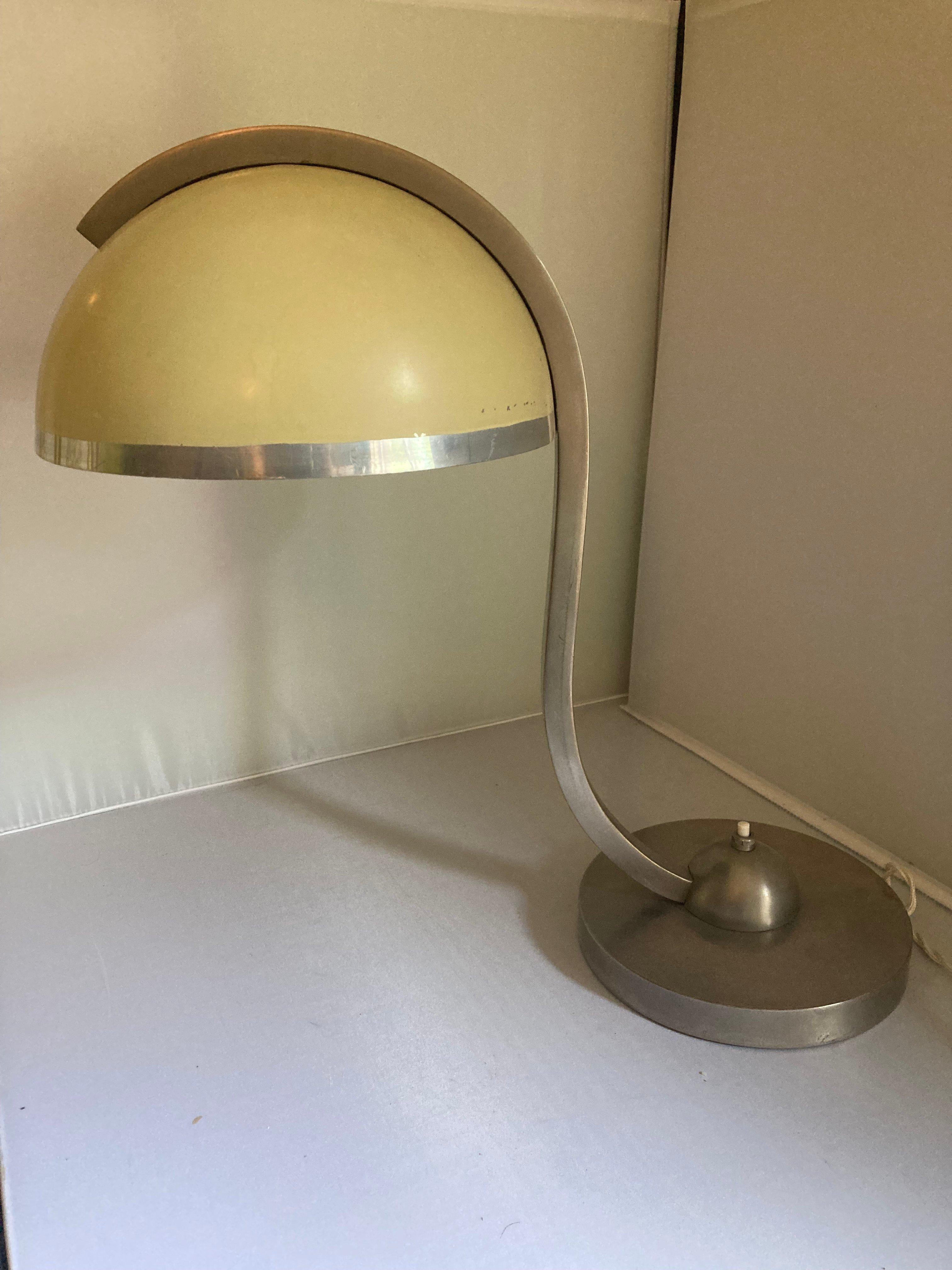 Art déco, Bauhaus-Tischlampe, Industriedesign, 1930er Jahre (Metall) im Angebot