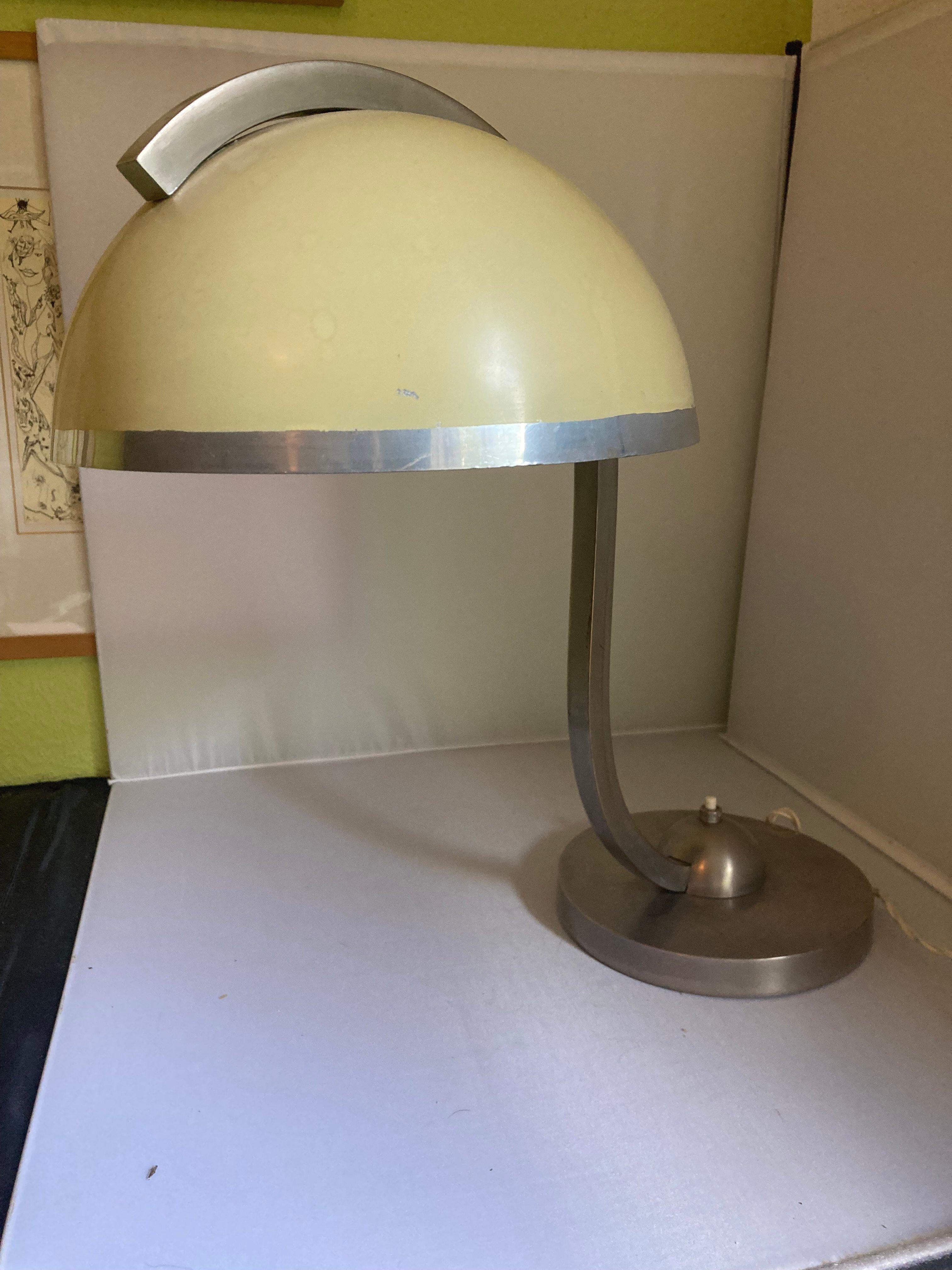 Metalwork Art Deco, Bauhaus Table Lamp, Industrial Design 1930s For Sale