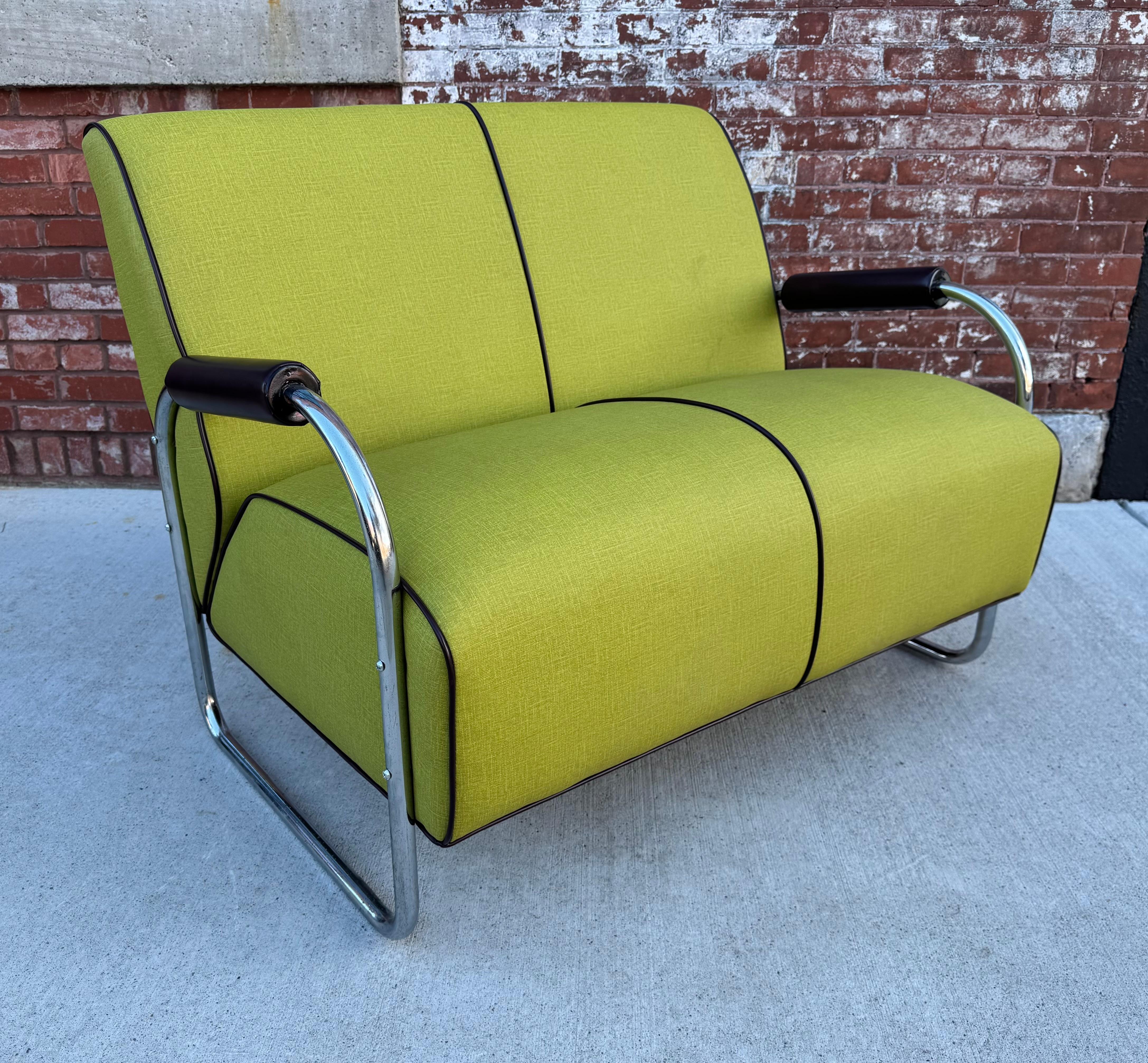 Naugahyde Art Deco / Bauhaus Tubular Chrome Settee attributed to Gilbert Rohde For Sale