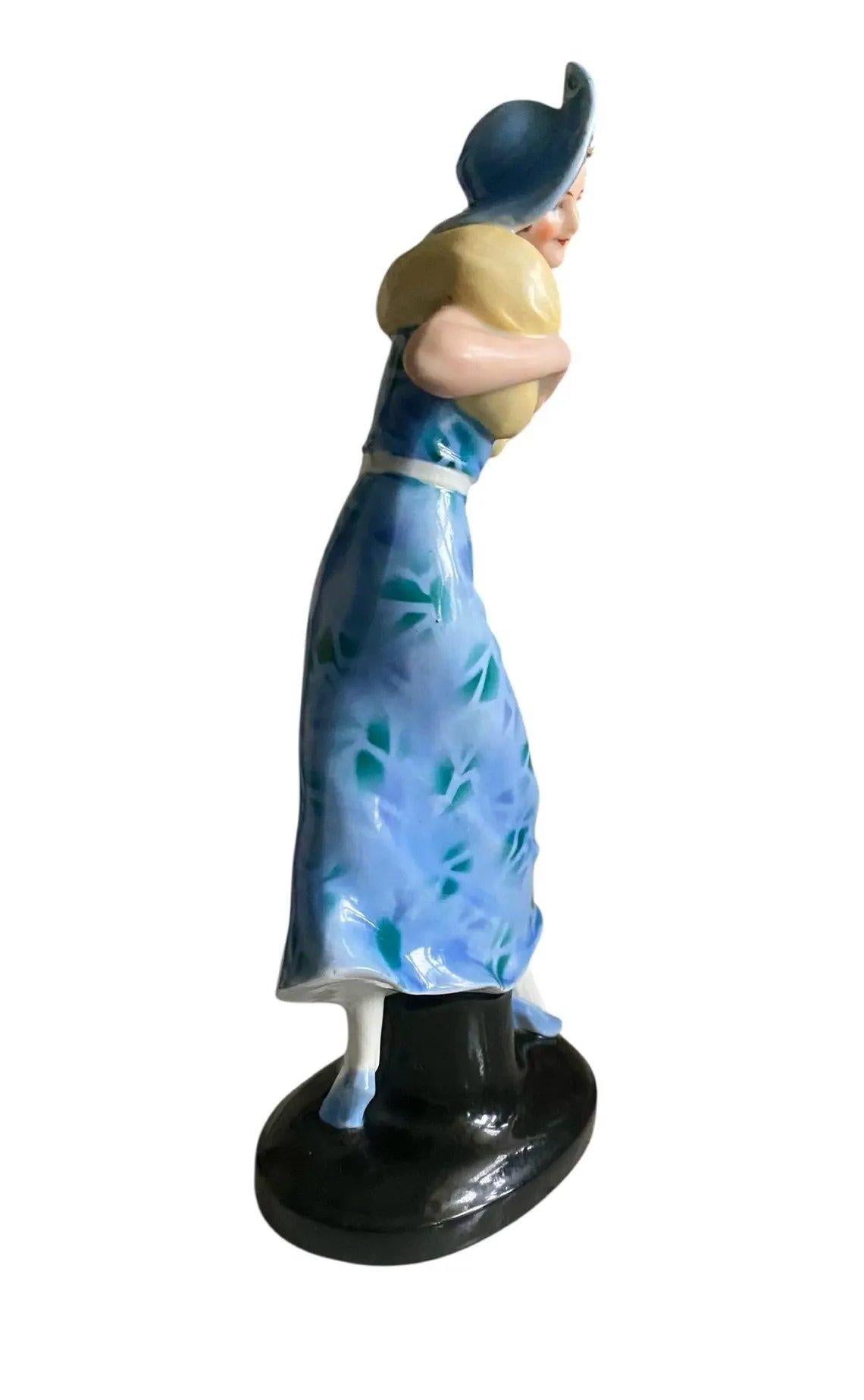 Art Deco Beautiful Flapper Girl Figurine By Wagner & Apel, c1935 For Sale 5
