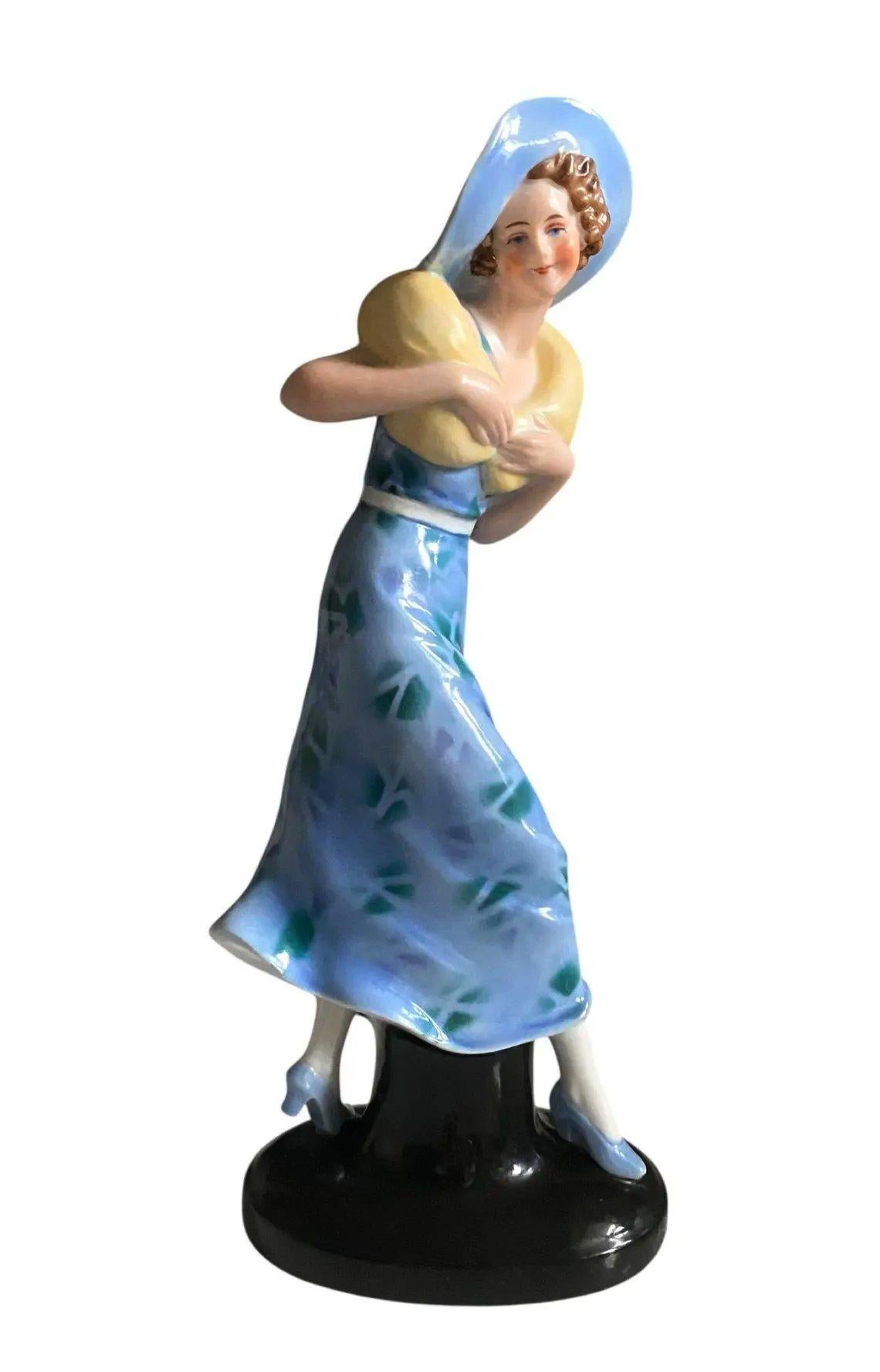 Art Deco Beautiful Flapper Girl Figurine By Wagner & Apel, c1935 For Sale 6