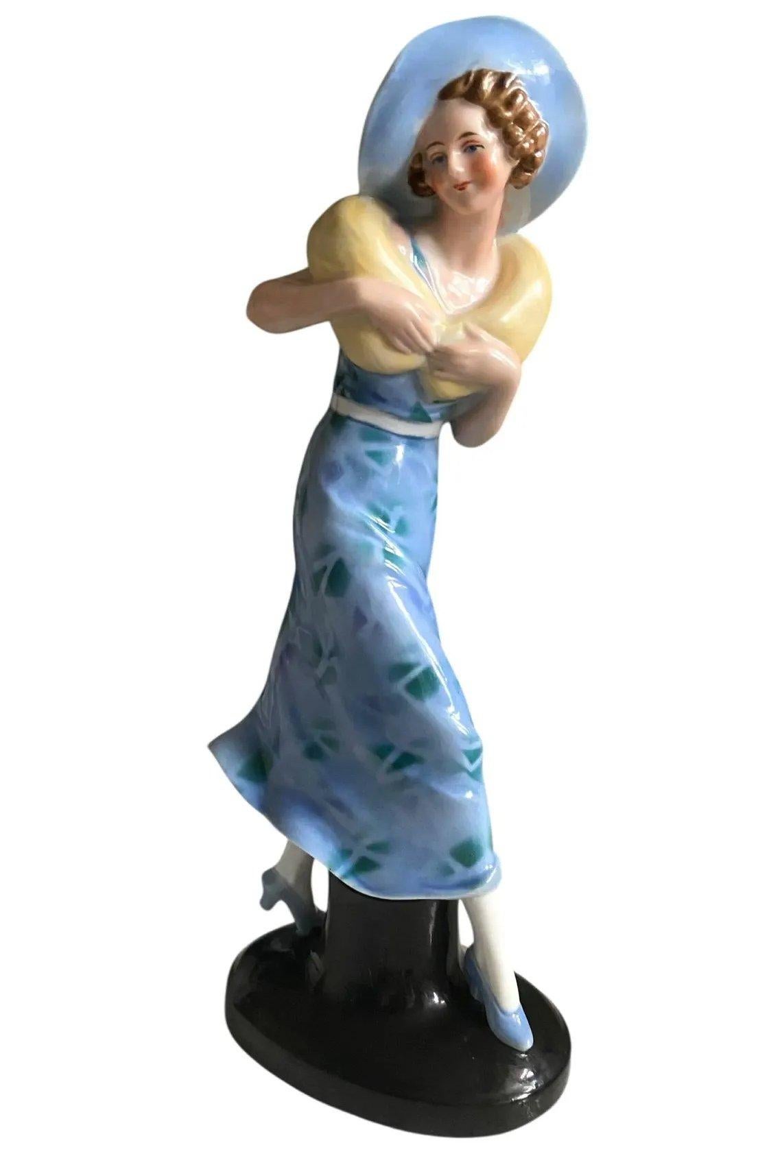 Hand-Painted Art Deco Beautiful Flapper Girl Figurine By Wagner & Apel, c1935 For Sale