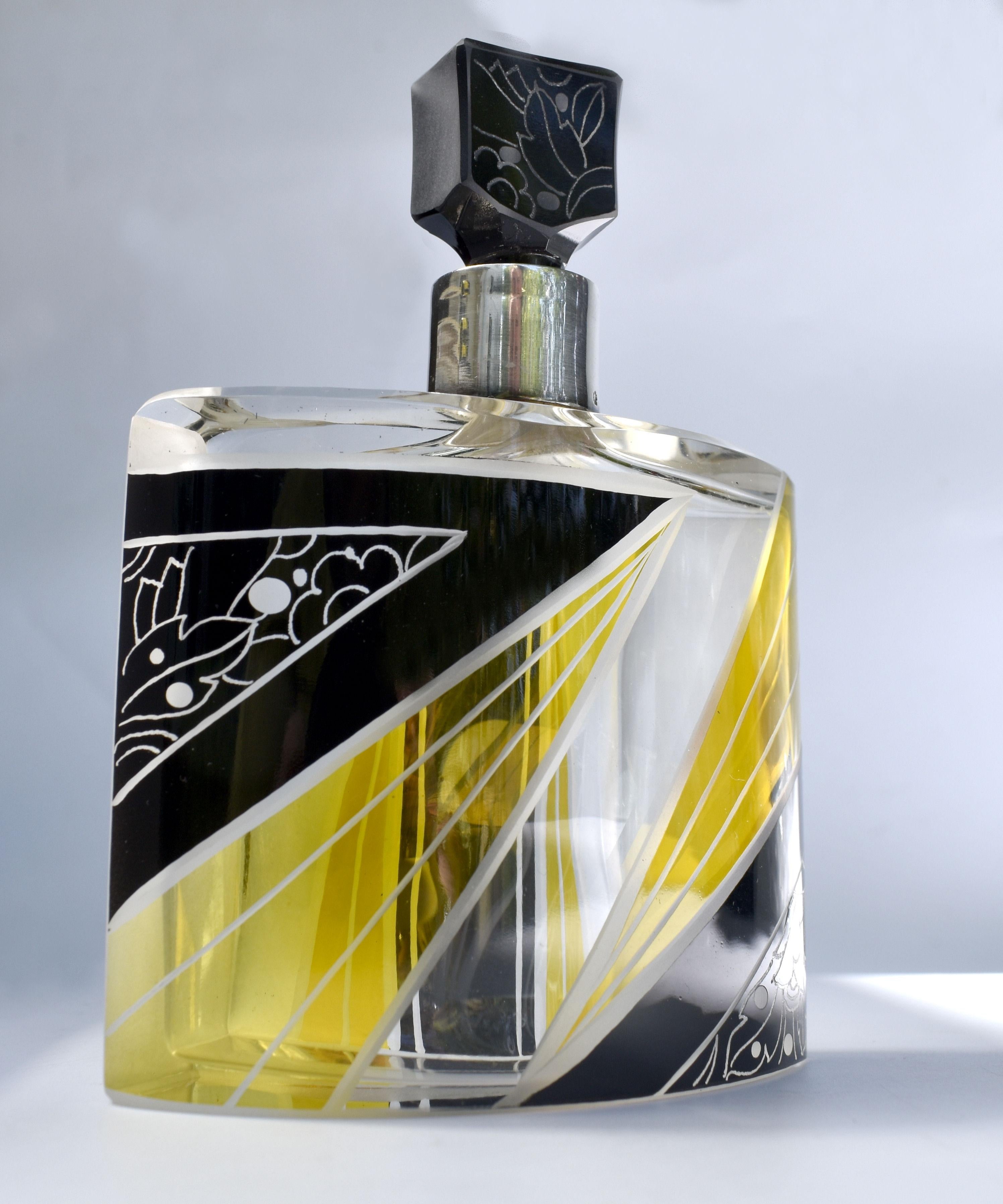 Art Deco Beautiful Ladies Silver & Enamel Perfume Bottle, c1930 1