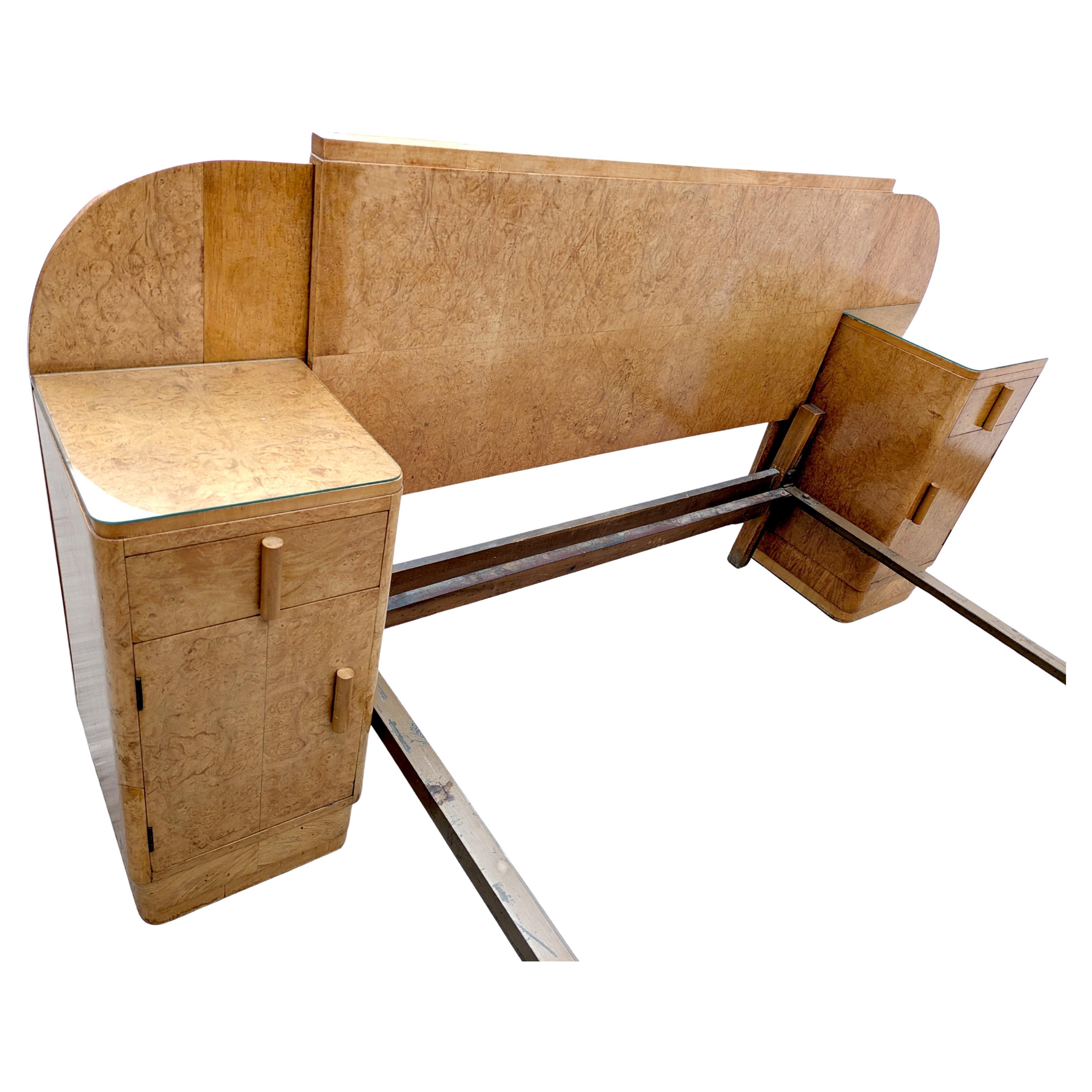 Art Deco Beautiful Maple Odeon Double Bed By H.L. Epstein Brothers, 1930s In Good Condition For Sale In Devon, England