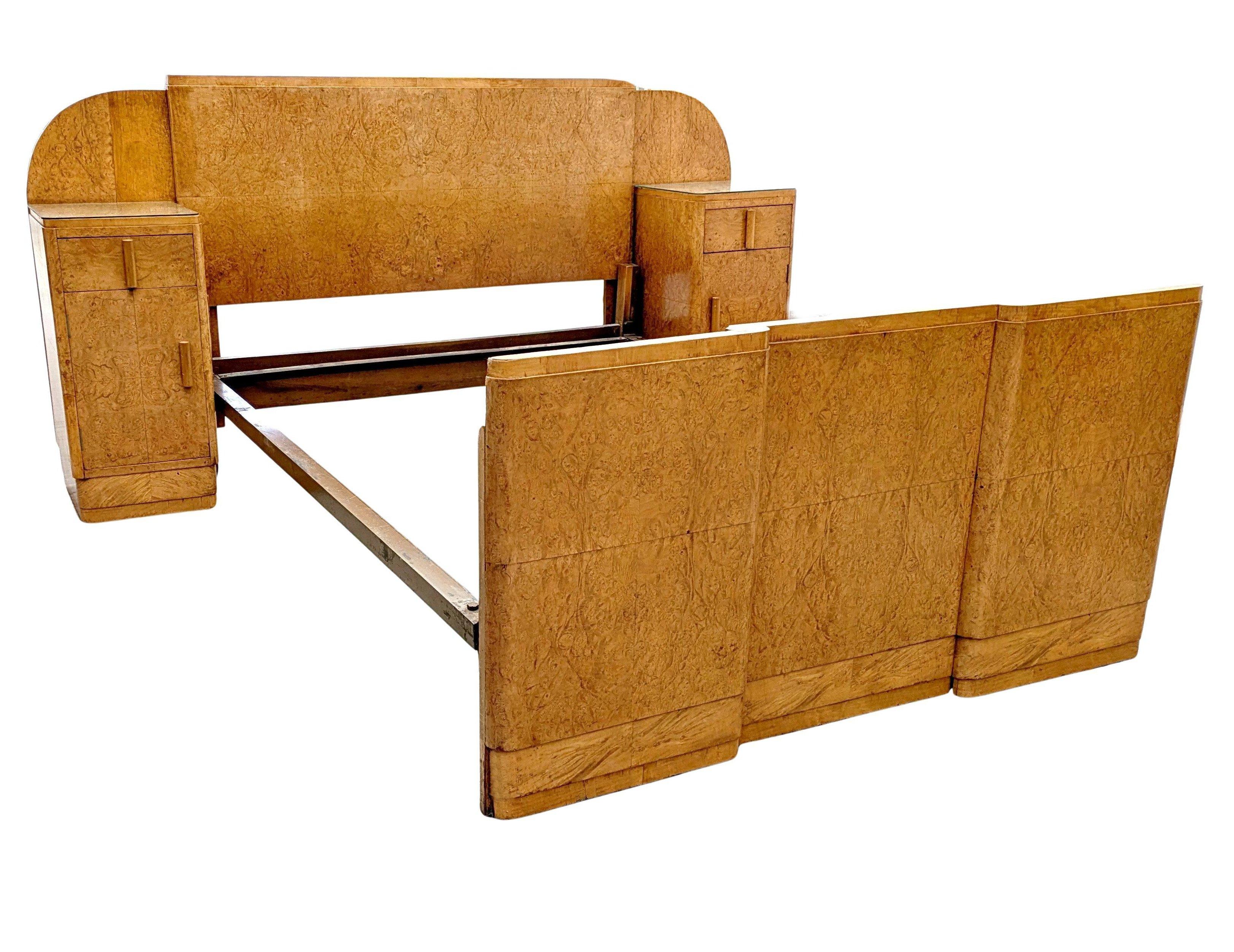Art Deco Beautiful Maple Odeon Double Bed By H.L. Epstein Brothers, 1930s For Sale 1