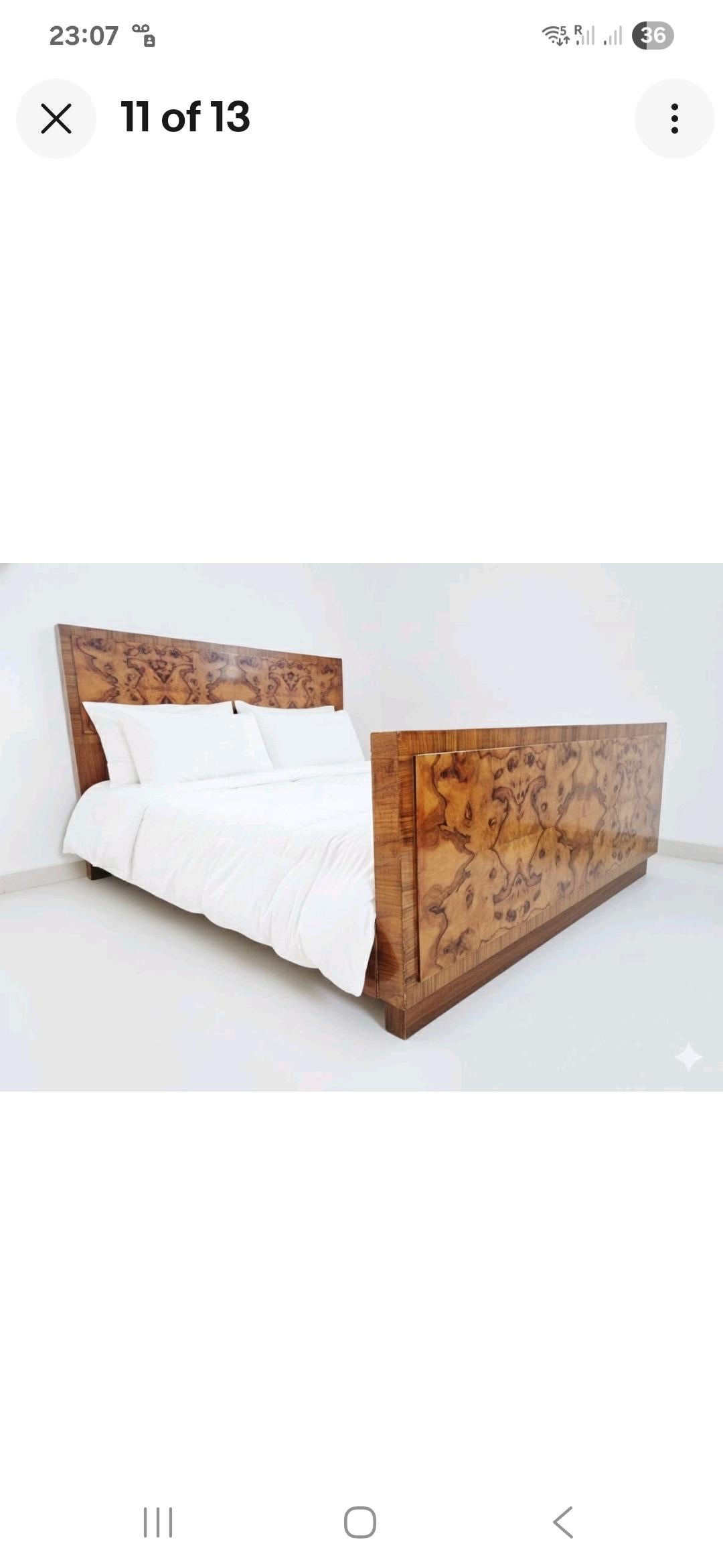 Art Deco Bett in blondem Wurzelholz Nussbaum King Size (Walnuss) im Angebot