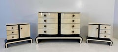 Art Deco Bedroom Set in Parchment and Black Lacquer, 1940s Italy
