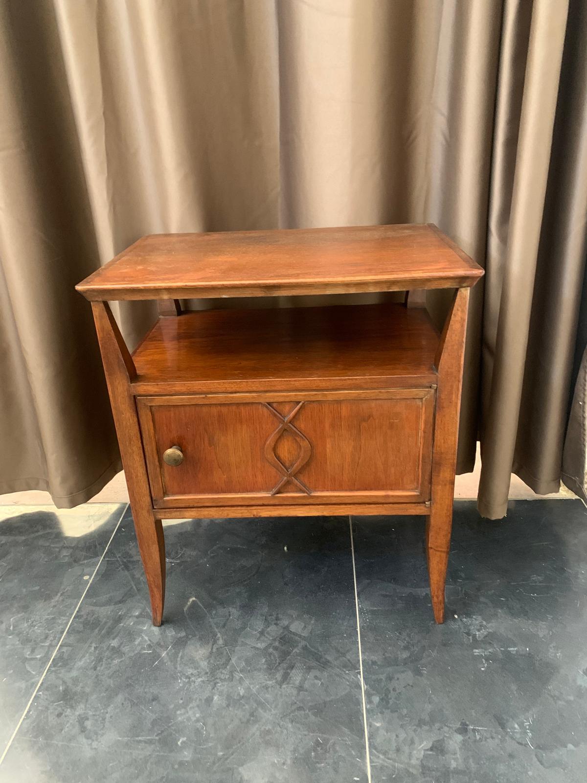 Art Déco bedside table in beech wood with one door, 1940s For Sale 1