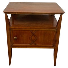 Comodino Art Déco in legno di faggio con un'anta, anni '40