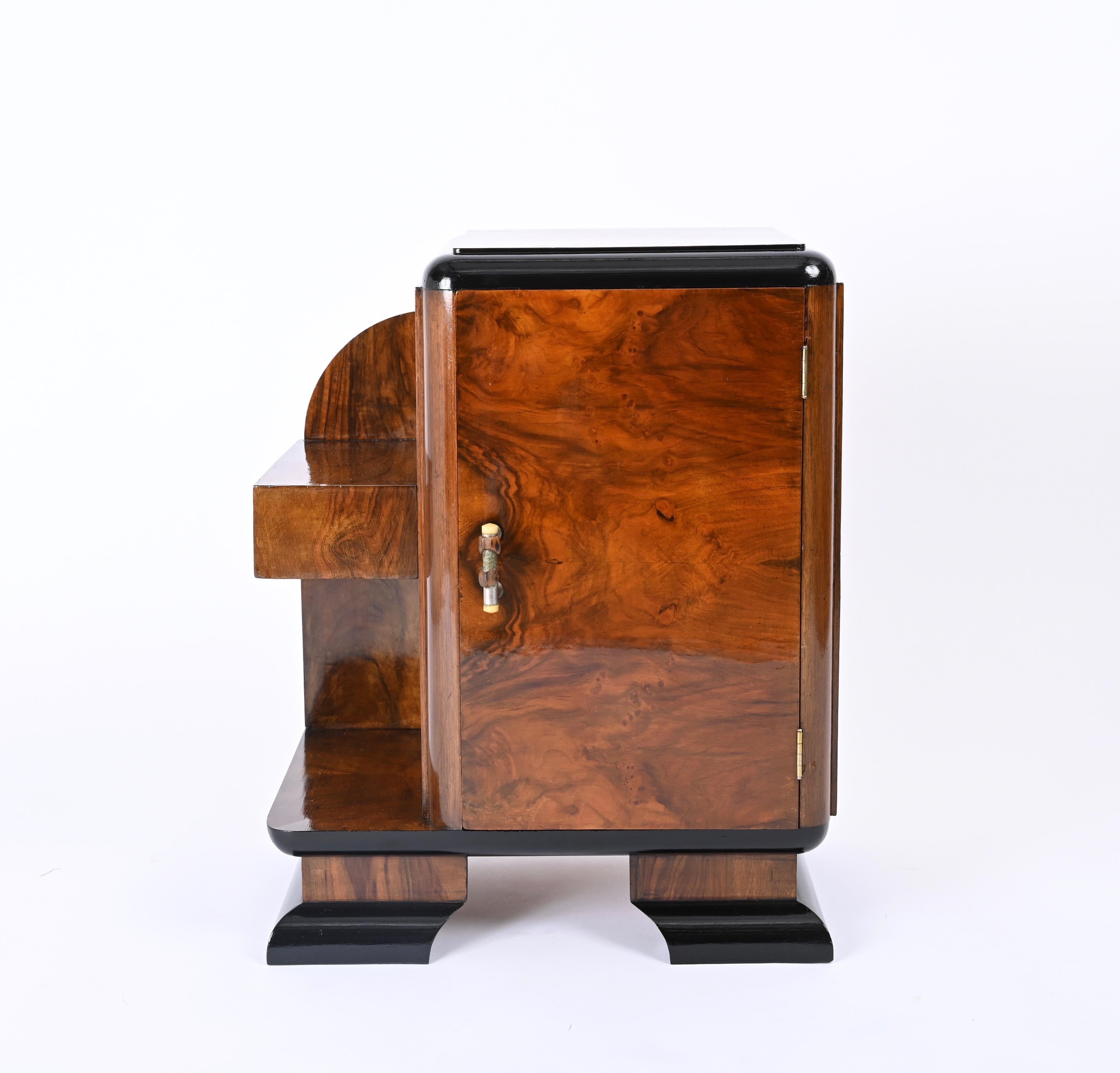 Hand-Crafted Art Deco Bedside Table, Olive Burl and Lacquered Wood, Italian Nightstand, 1930s