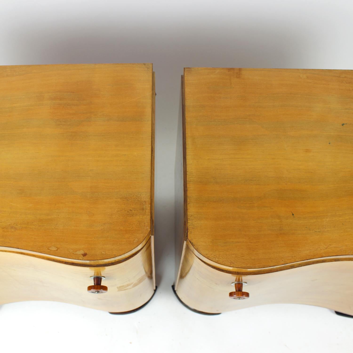 Tables de chevet Art déco par Jindřich Halabala pour Up Závody, années 1930 en vente 1