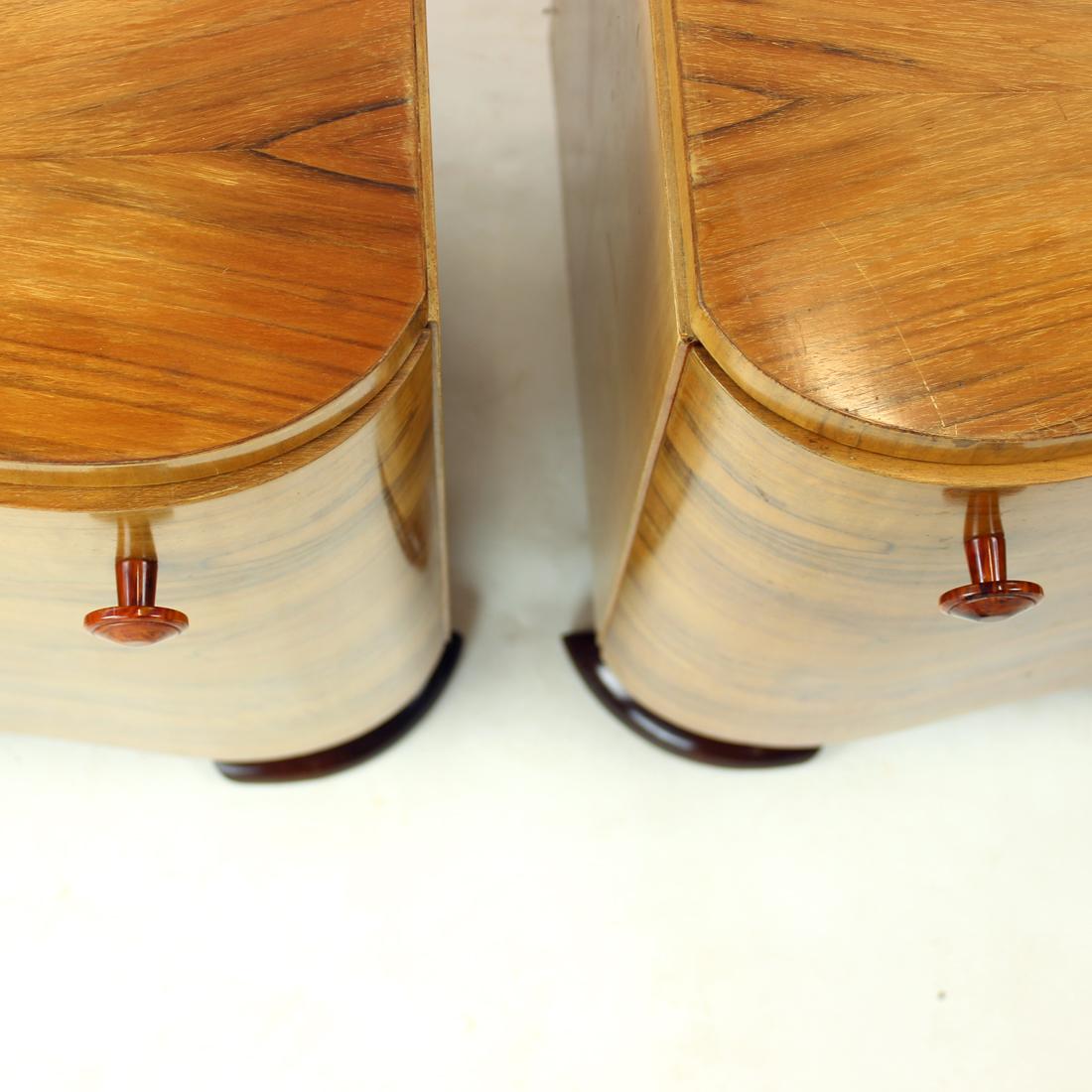 Art Deco Bedside Tables In Walnut Veneer, Czechoslovakia 1940s, Set Of 2 2