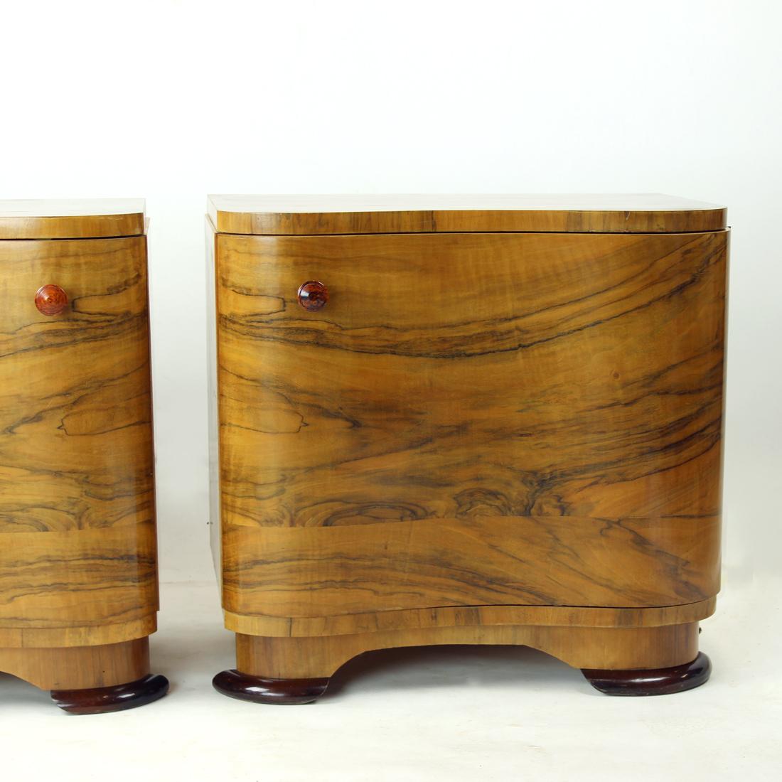 Art Deco Bedside Tables In Walnut Veneer, Czechoslovakia 1940s, Set Of 2 4