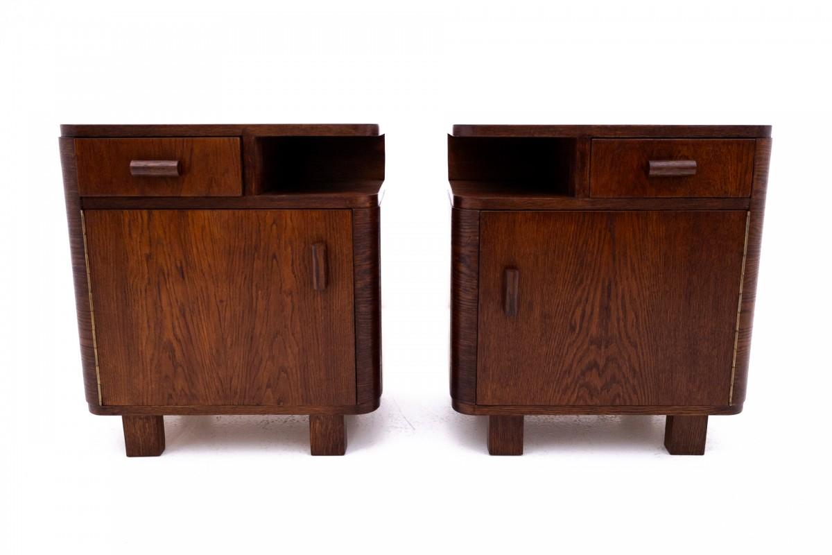A pair of bedside tables from around 1950, Poland.

Furniture in very good condition, after professional renovation.

Dimensions: height 55 cm / width 50 cm / depth 35 cm