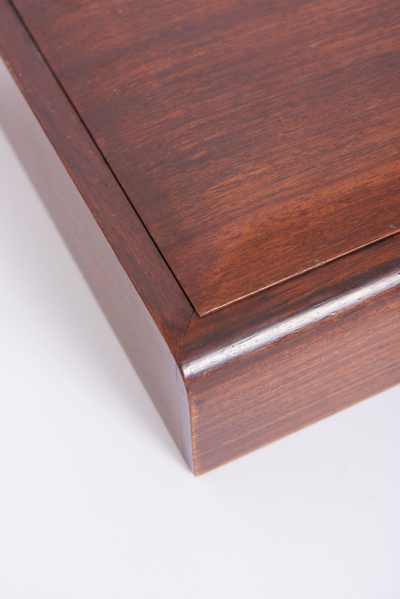 Caja Art Decó de madera de haya Haya