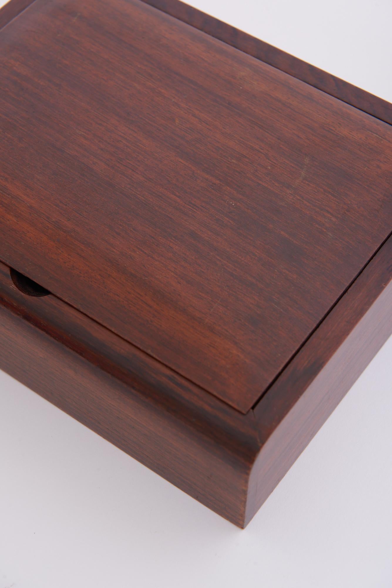 Caja Art Decó de madera de haya 1
