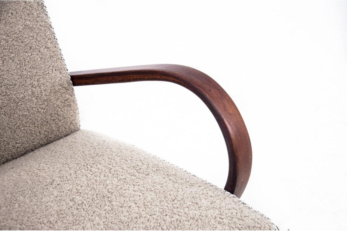 Milieu du XXe siècle Fauteuil Art Déco beige bouclé, République tchèque en vente