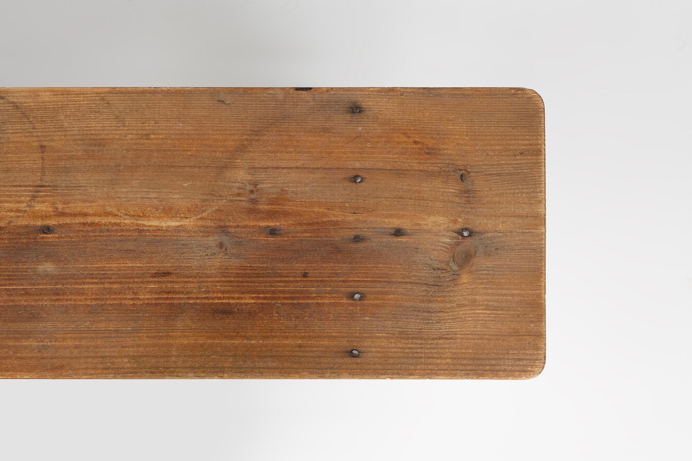 Banc Art déco en bois massif, France, vers 1940 en vente 4