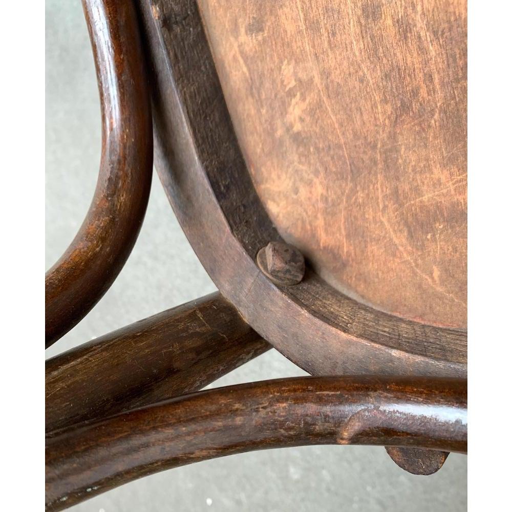 Sedia da caffè Art Deco in legno di bentwood, anni '30 in vendita 5