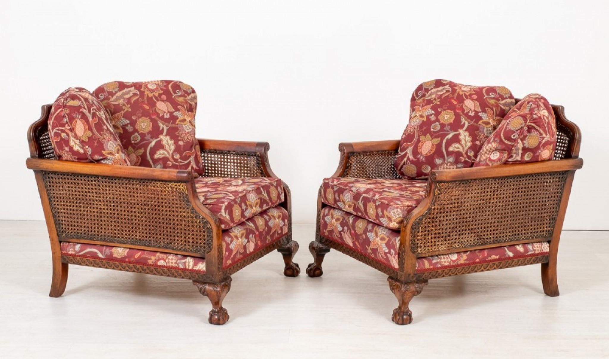 Good quality mahogany bergere suite.
This bergere suite consists of 2 x club chairs and 1 x 3 seater settee.
circa 1920
All pieces stand upon boldly carved ball and claw feet with a carved knee and blind fret work rails.
The cane work is in good