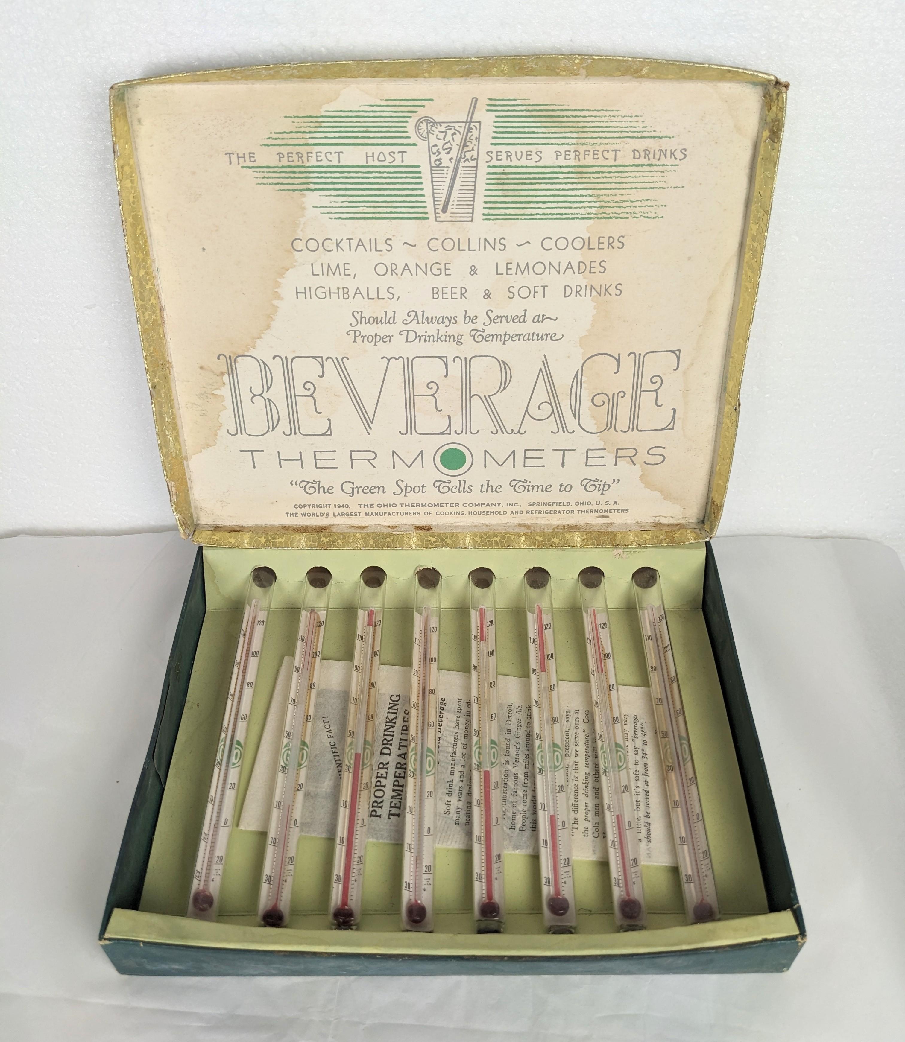 Art Deco Beverage Novelty Thermometer Getränkehalter mit Trinkgläsern (amerikanisch) im Angebot