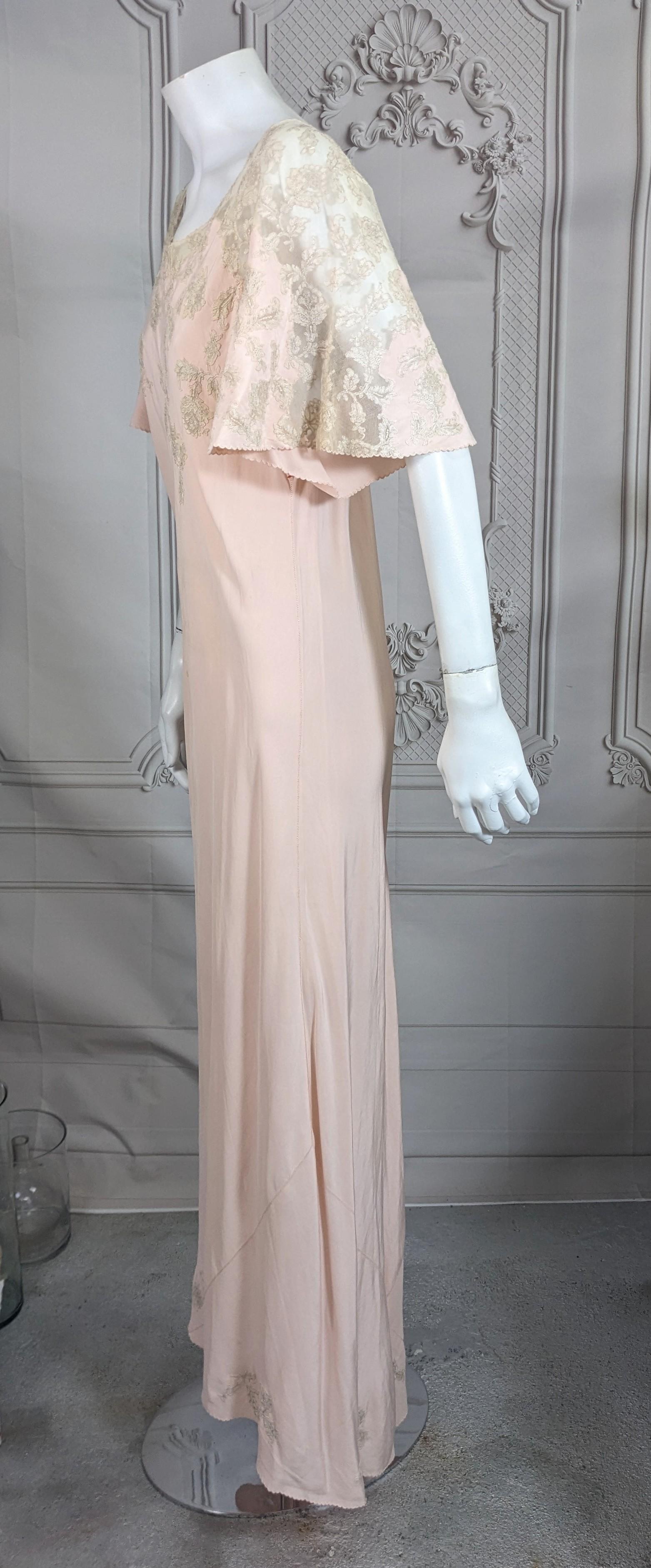da uomo o donna Abito Art Deco in sbieco in crepe di seta, tulle e pizzo in vendita