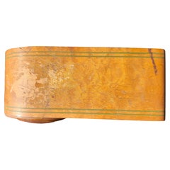 Art Decó Birdeye Maple Petite Radio by Emerson Cabinet by Ingraham C1930