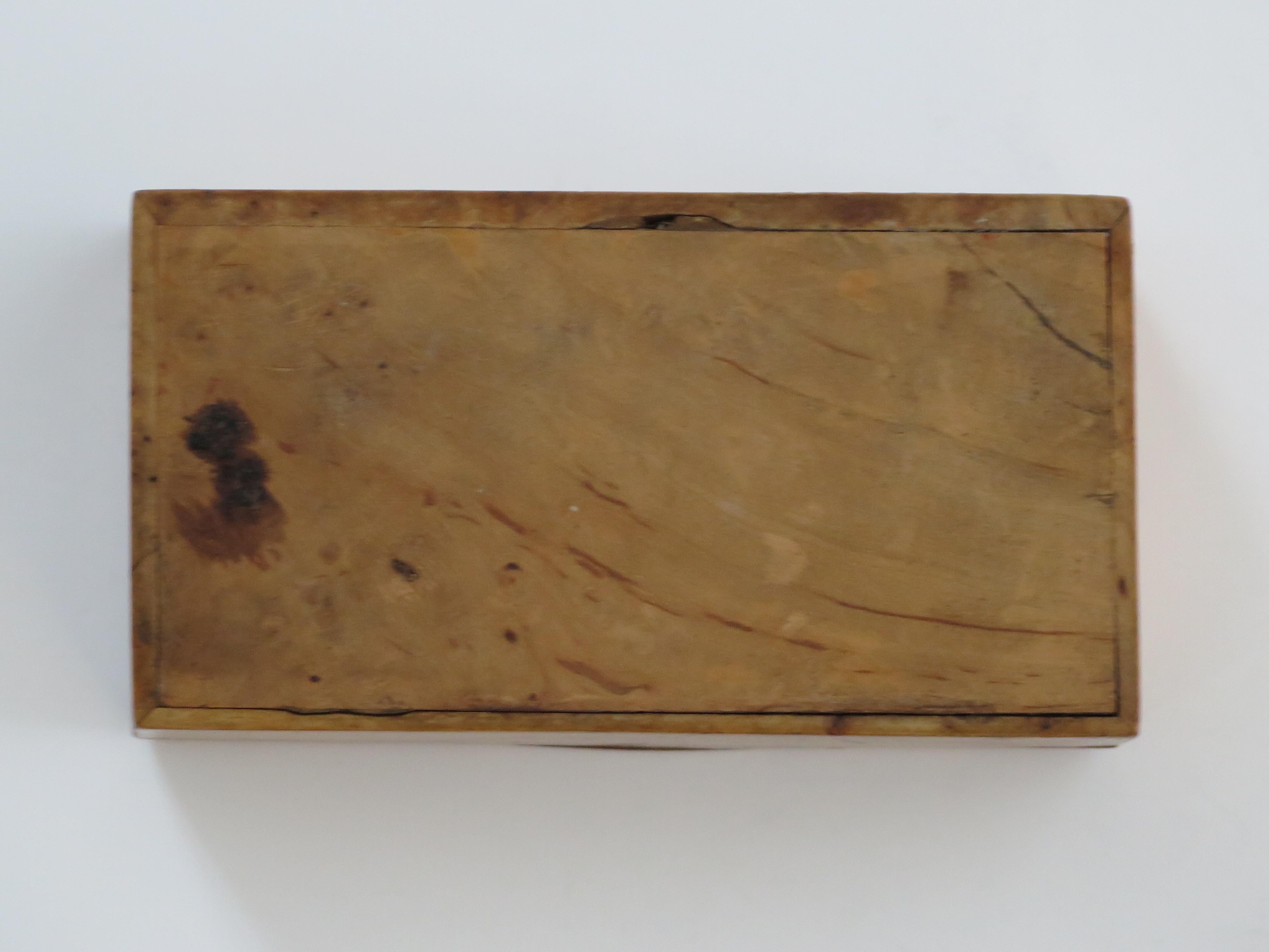 Boîte en érable à œil d'oiseau Art déco avec couvercle à charnière, vers 1925 en vente 7