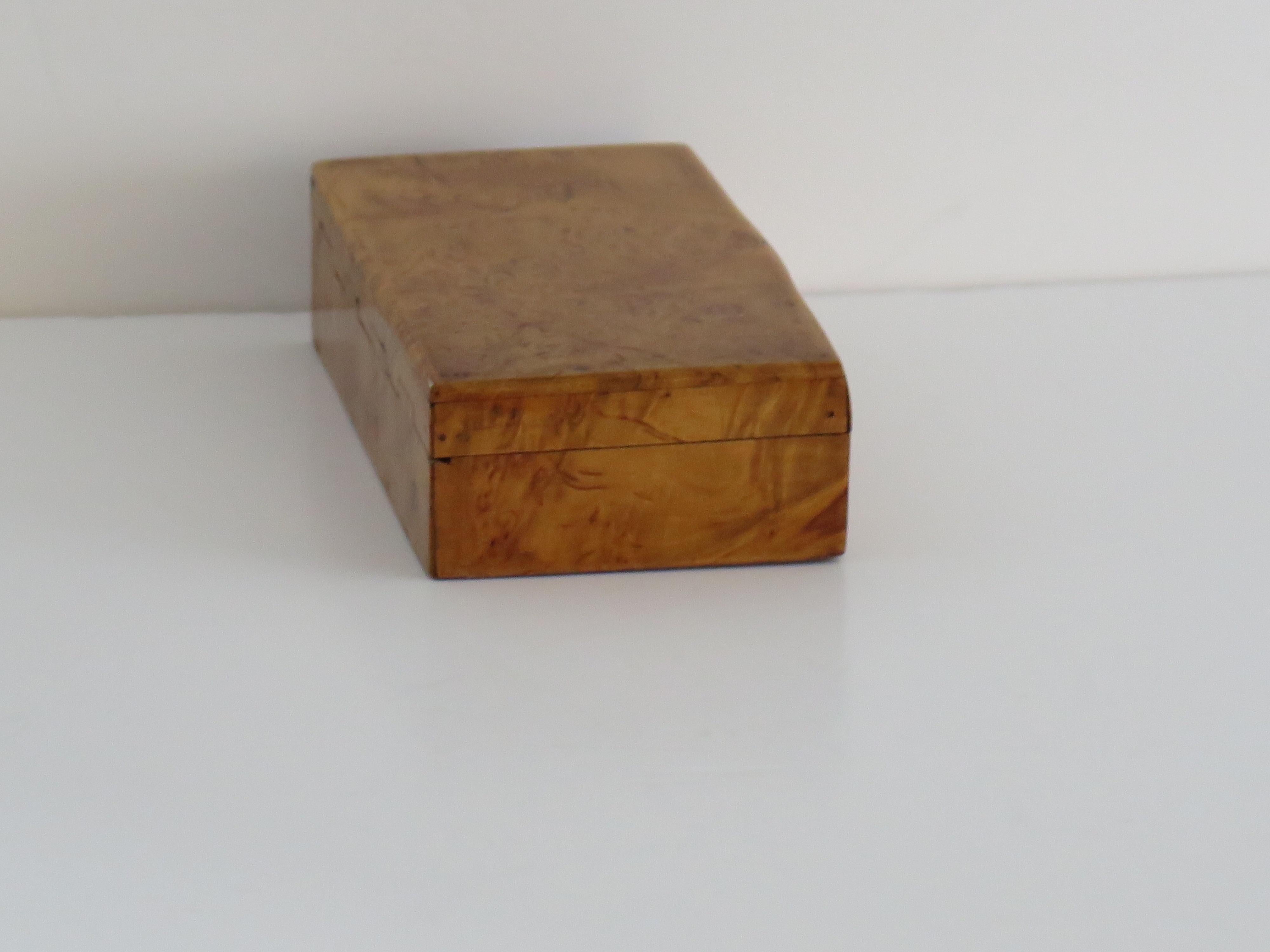 French Art Deco Birds-eye Maple Box with hinged lid, circa 1925 For Sale