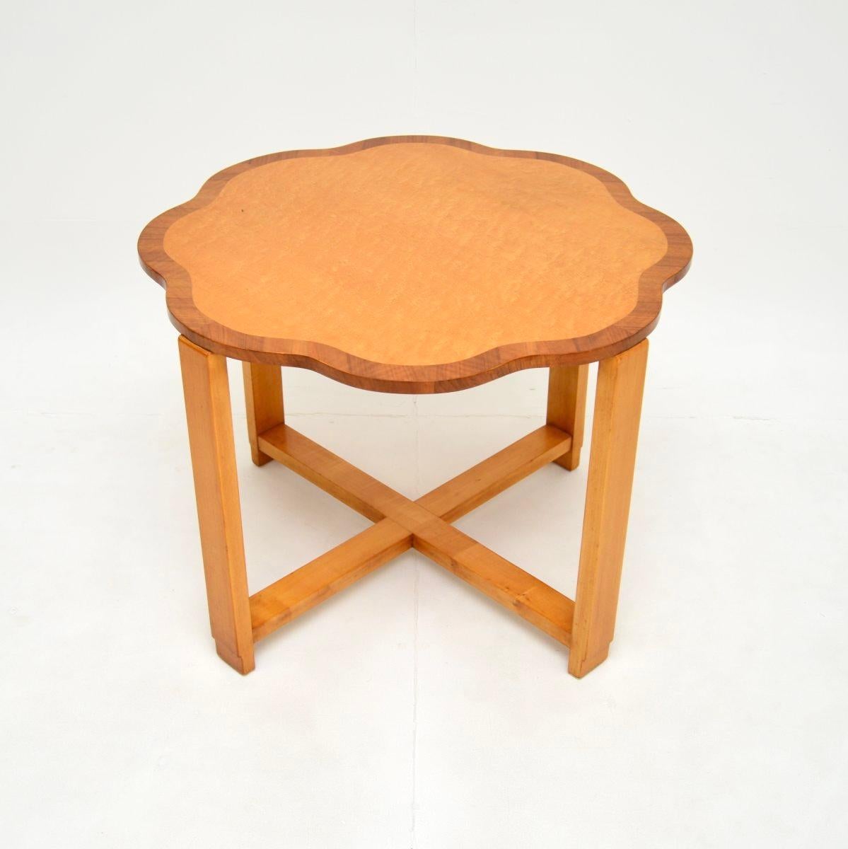 Table basse gigogne art déco en érable moucheté Bon état - En vente à London, GB