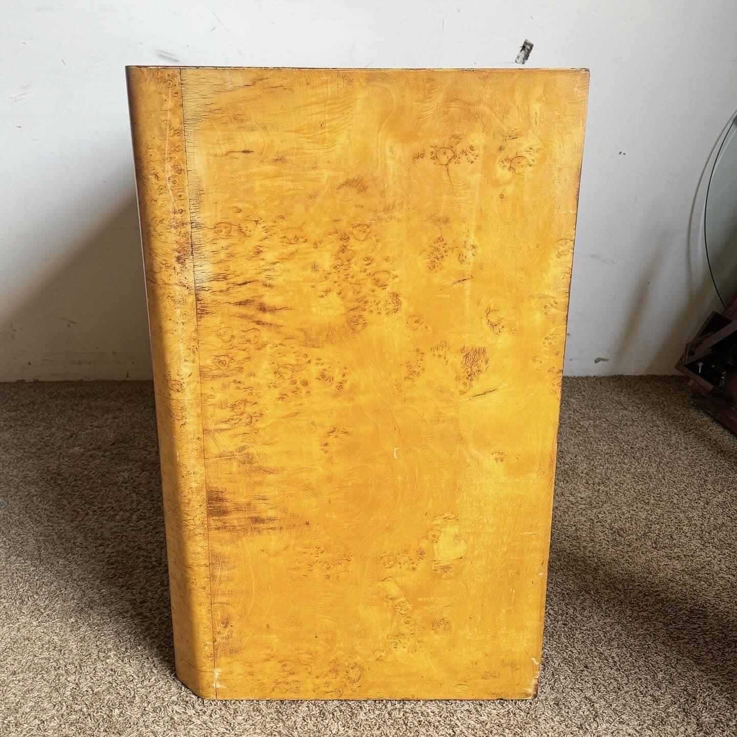 Mid-20th Century Art Deco Birds Eye Maple Veneer Chest of Drawers