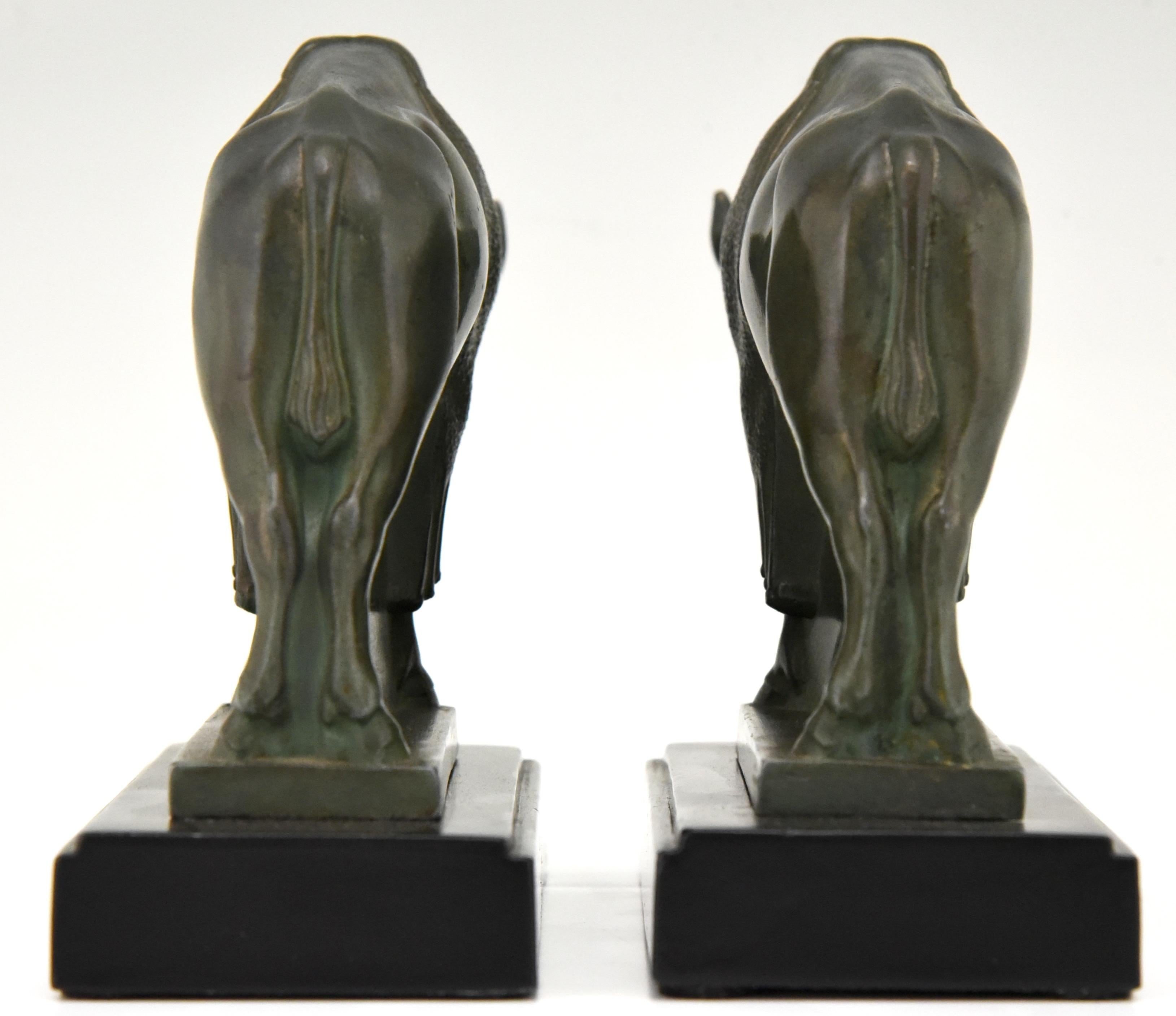 Art Deco Bison Bookends Max Le Verrier, France, 1930 In Good Condition In Antwerp, BE