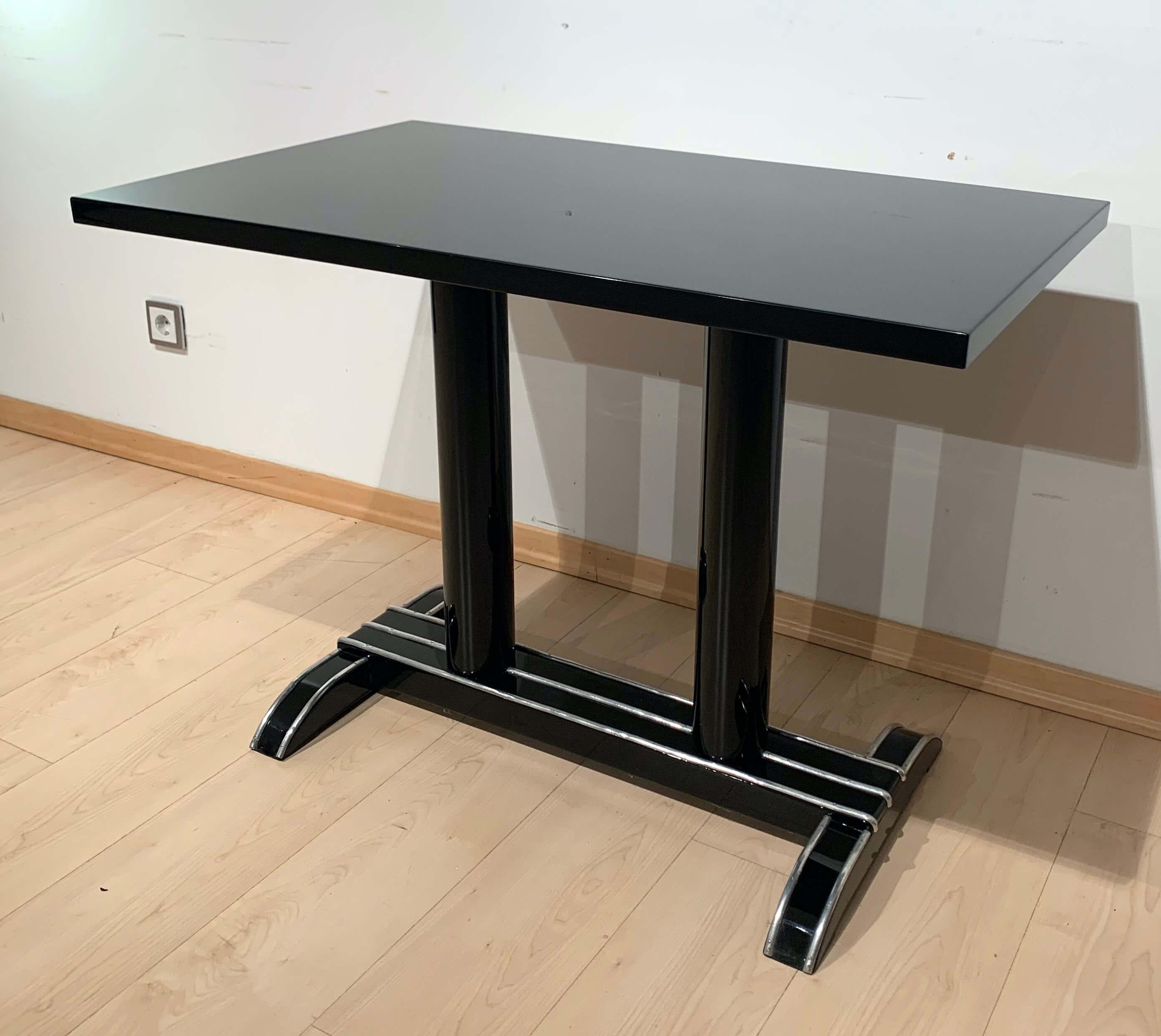 French Art Deco Bistro or Side Table, Black Lacquer, Aluminum Trims, France, 1930s