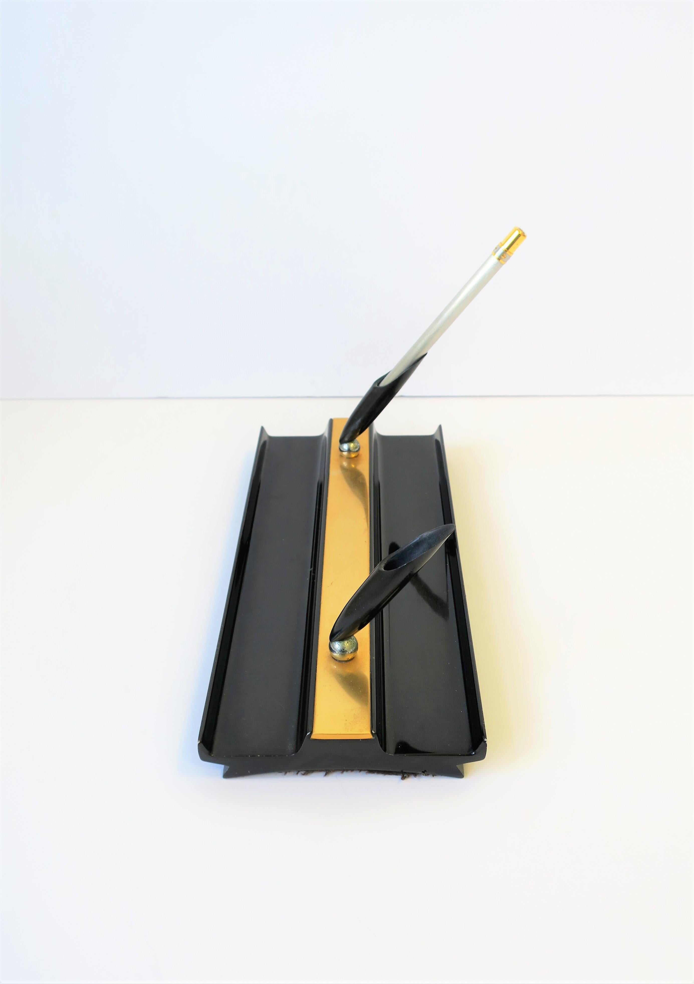 Art Deco Schwarz und Gold Schreibtisch Stifthalter (Art déco)